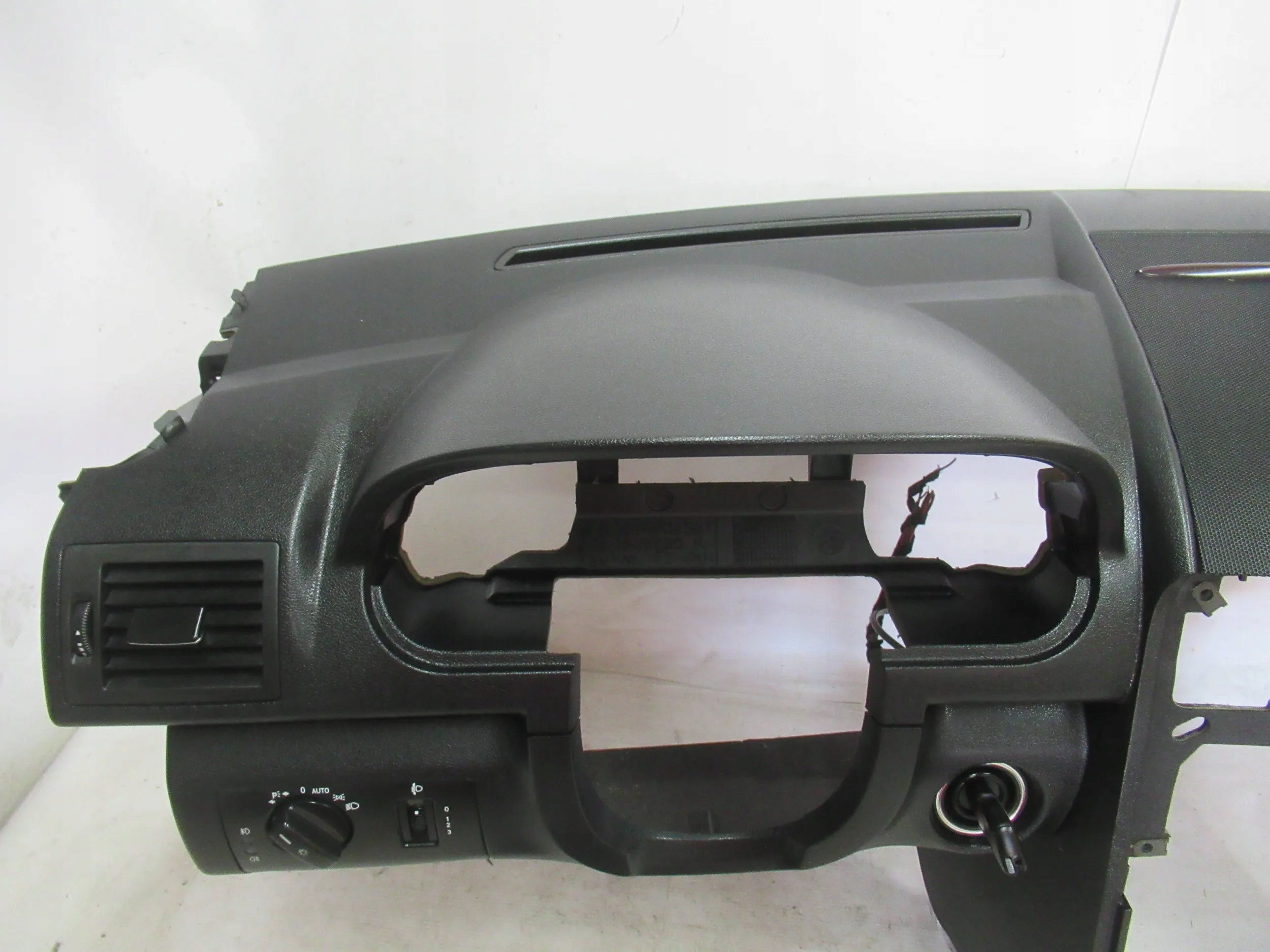 PRÍSTROJOVÁ DOSKA AIRBAG MERCEDES A KLASA W169