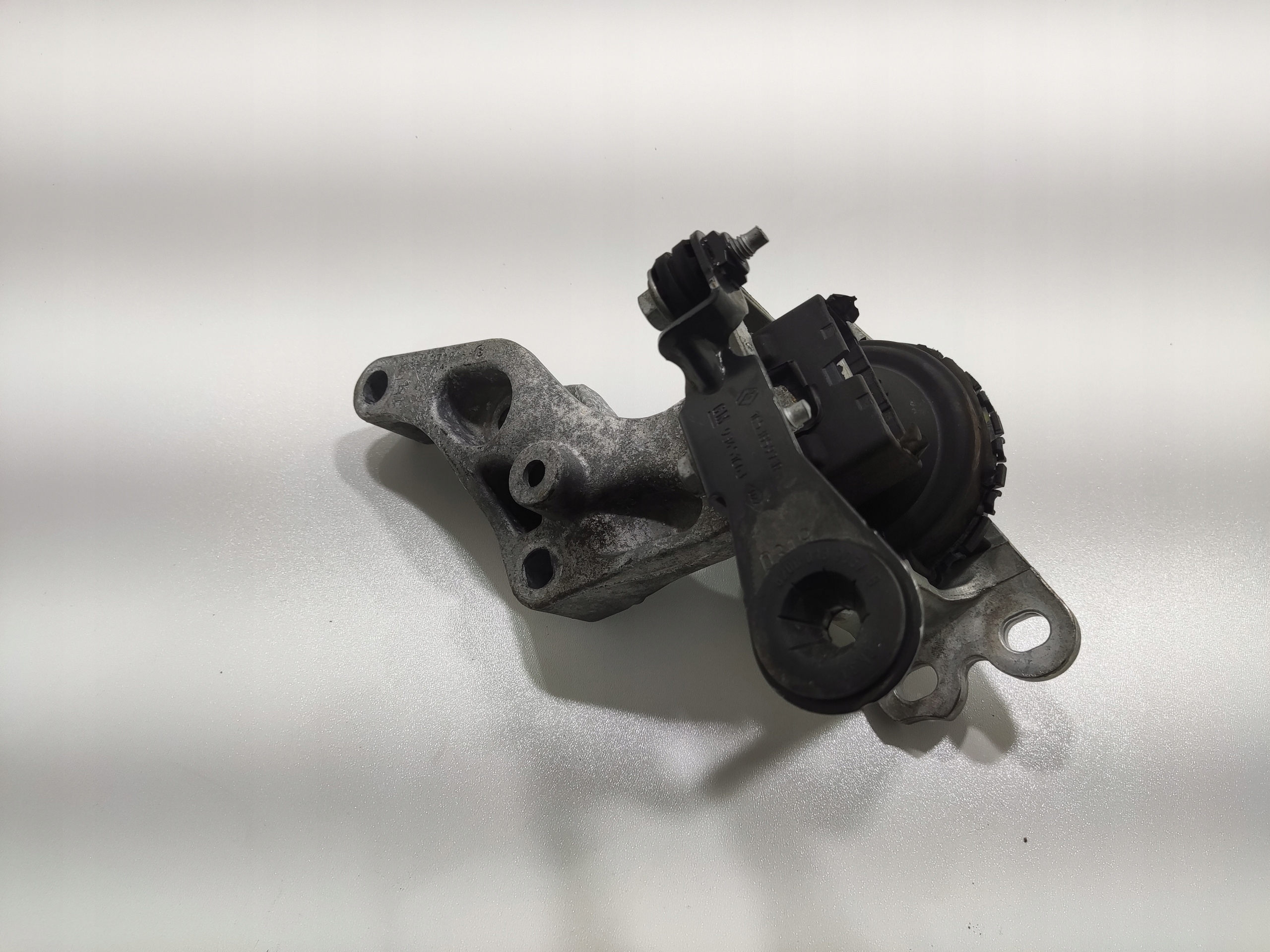 SILENBLOK DRŽIAK MOTORA RENAULT TRAFIC III VIVARO B 1.6 DCI 14-19 112101360R