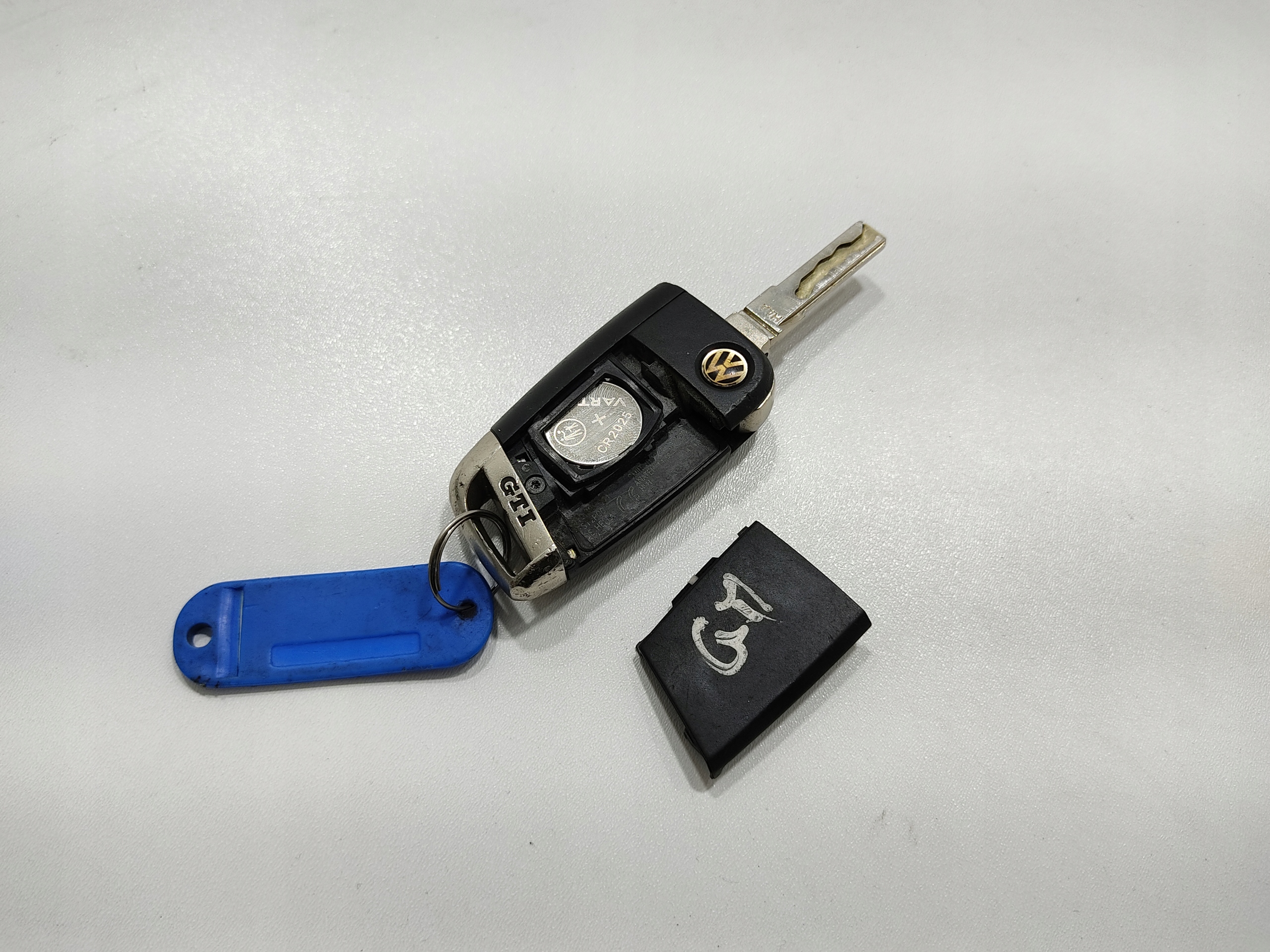 OBAL KĽÚČA PILOT VOLKSWAGEN GOLF VII GTI 5G0959752AD 2012-2016