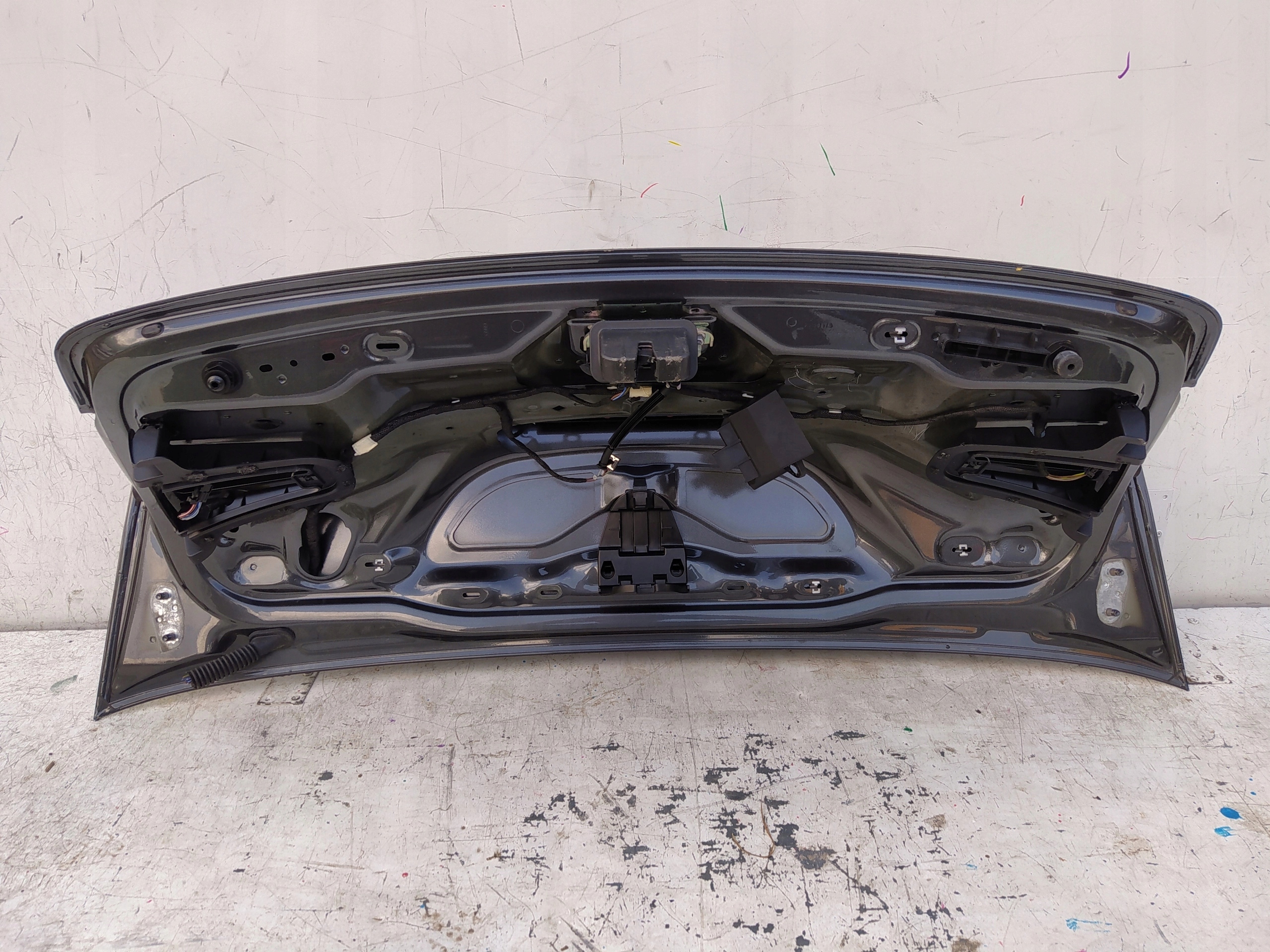 AUDI A3 8V CABRIO LIFT ZADNÁ KAPOTA
