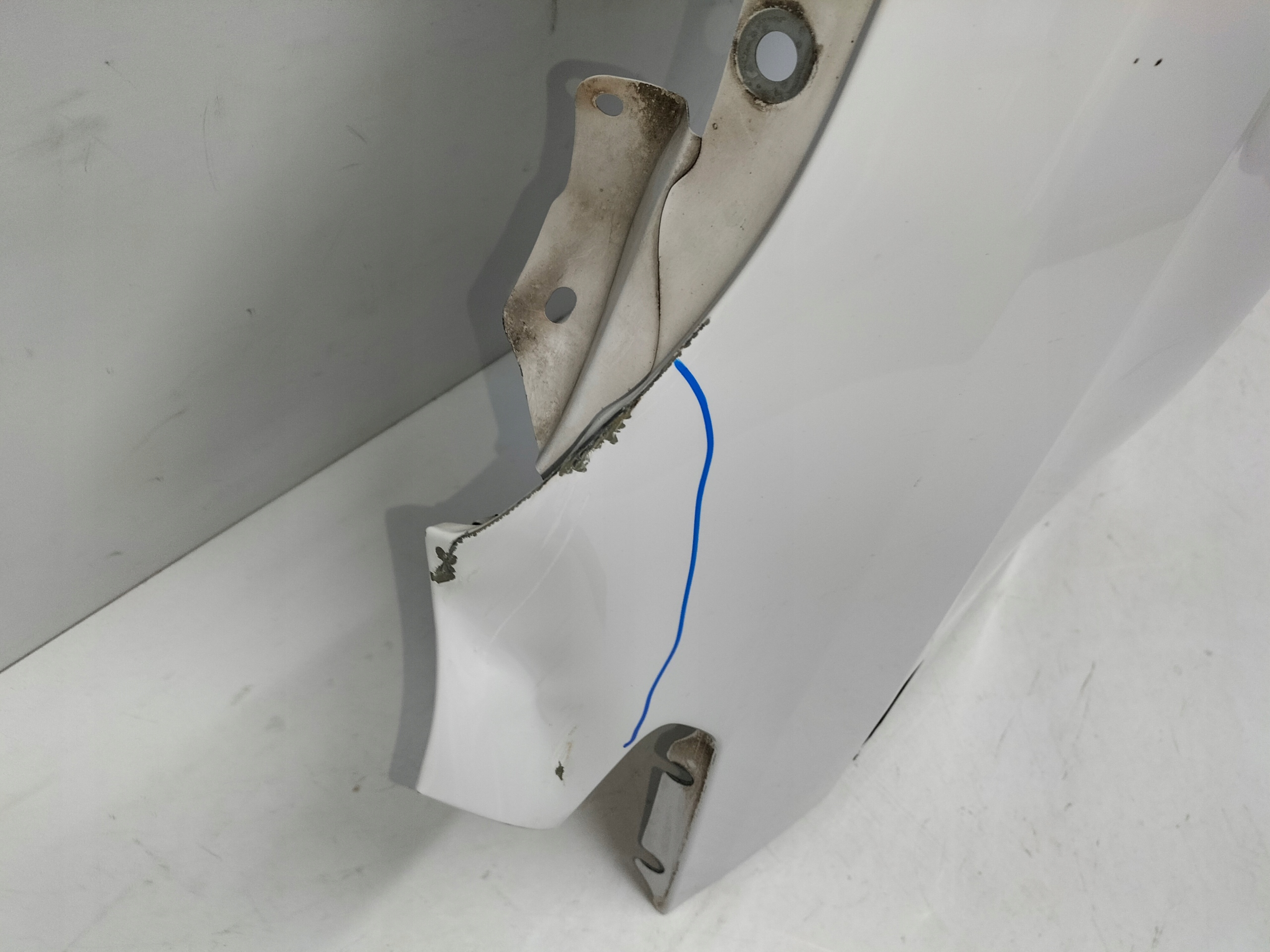 PRAVY PREDNY BLATNIK VW CADDY 2K5 III LIFT 15-