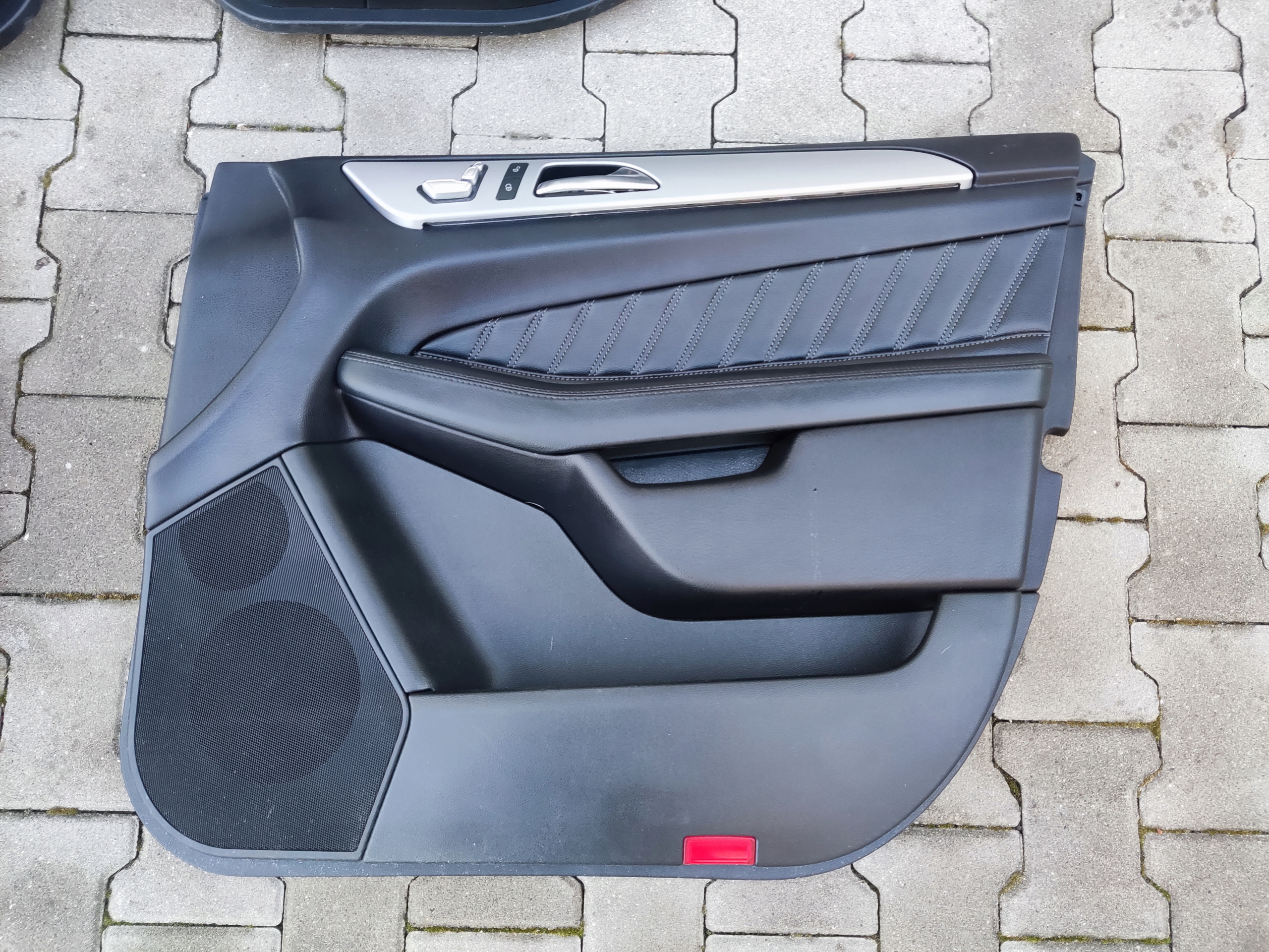 SEDACKA PREDNA ZADNA LAVICA KOŽA TAPACIRY MERCEDES GLE I W166 166 15-19