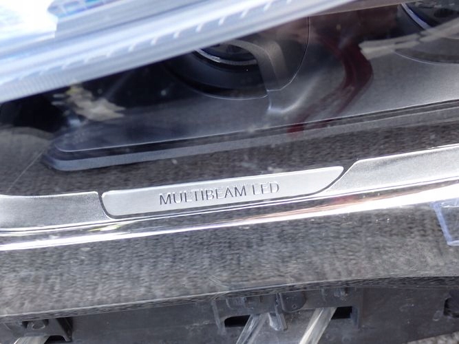 MERCEDES W247 247 GLA MULTIBEAM LIFT 19- LAVE PREDNE SVETLO