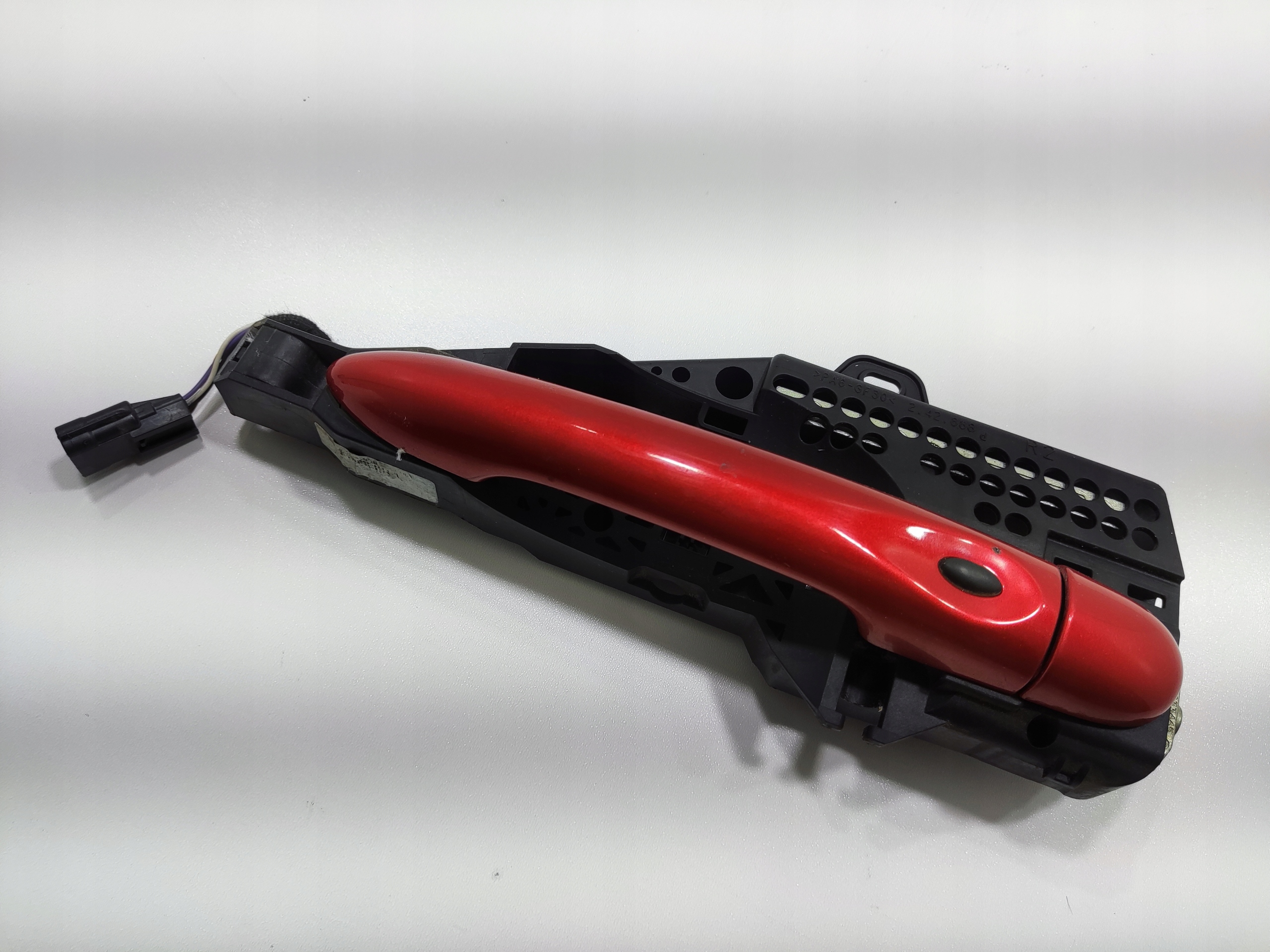 KLUČKA PRAVÝCH PREDNÝCH DVERÍ KEYLESS RENAULT CLIO IV 13-19