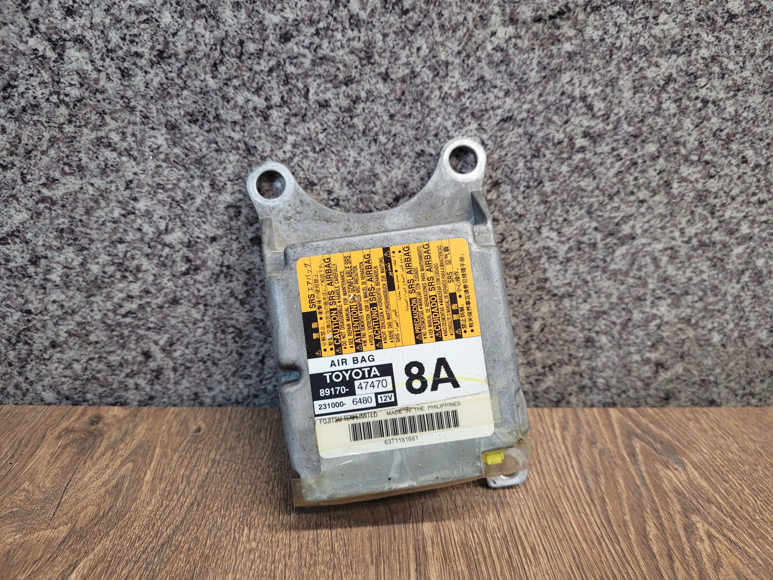 TOYOTA PRIUS III 3 RIADIACA JEDNOTKA AIRBAGOV 89170-47470