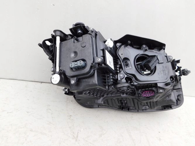 VW TOUAREG III FULL LED MATRIX 18- LAVE PREDNE SVETLO