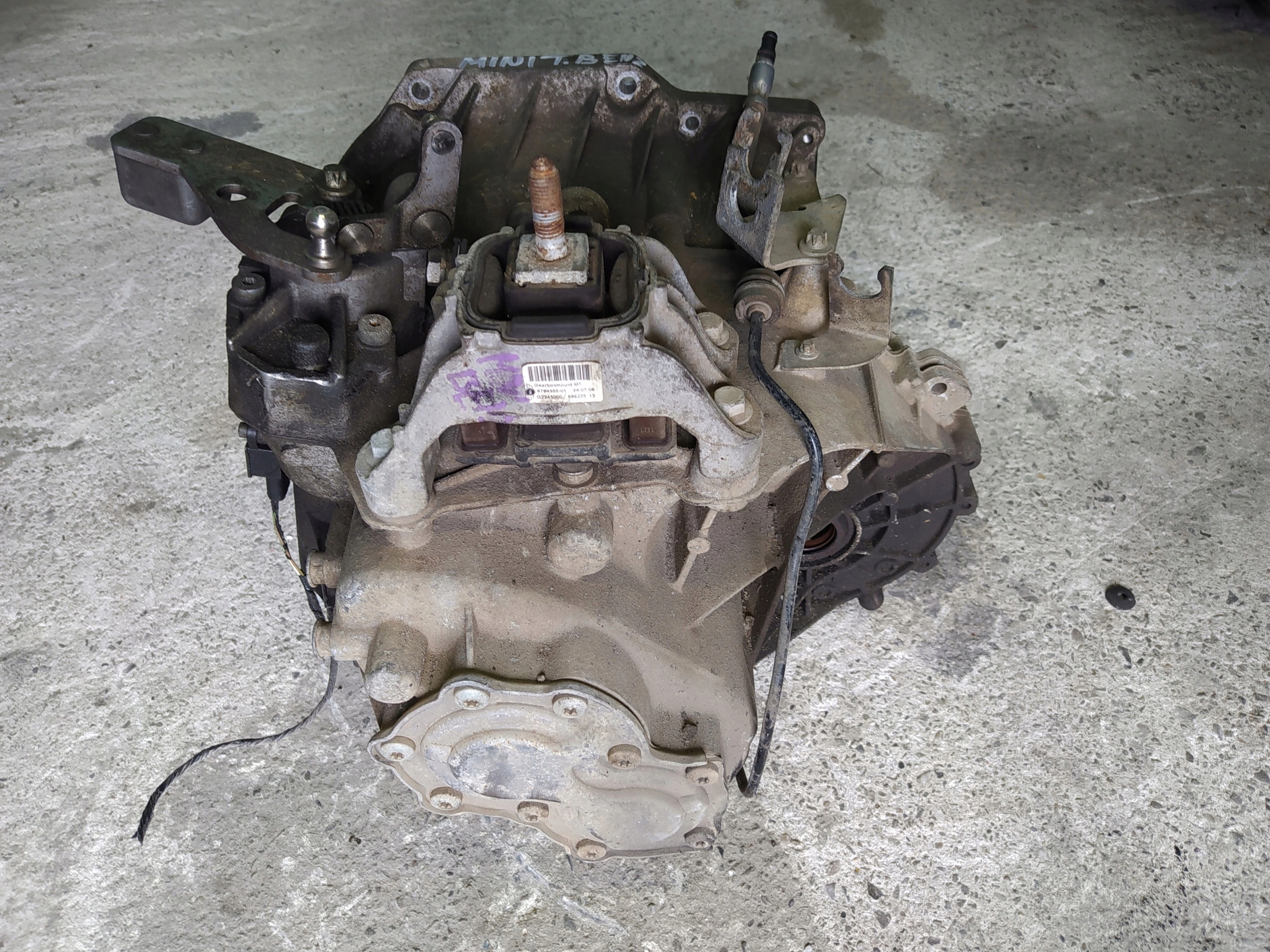 MINI R56 COOPER S PREVODOVKA 7568722