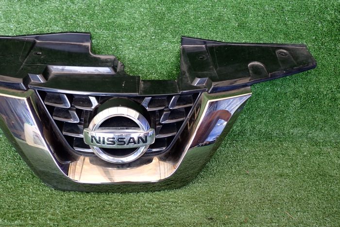 NISSAN JUKE F15 LIFT 14- MRIEZKA LISTA
