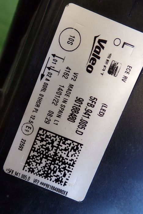 SEAT LEON IV FULL LED LAVE PREDNE SVETLO 5FB941005D