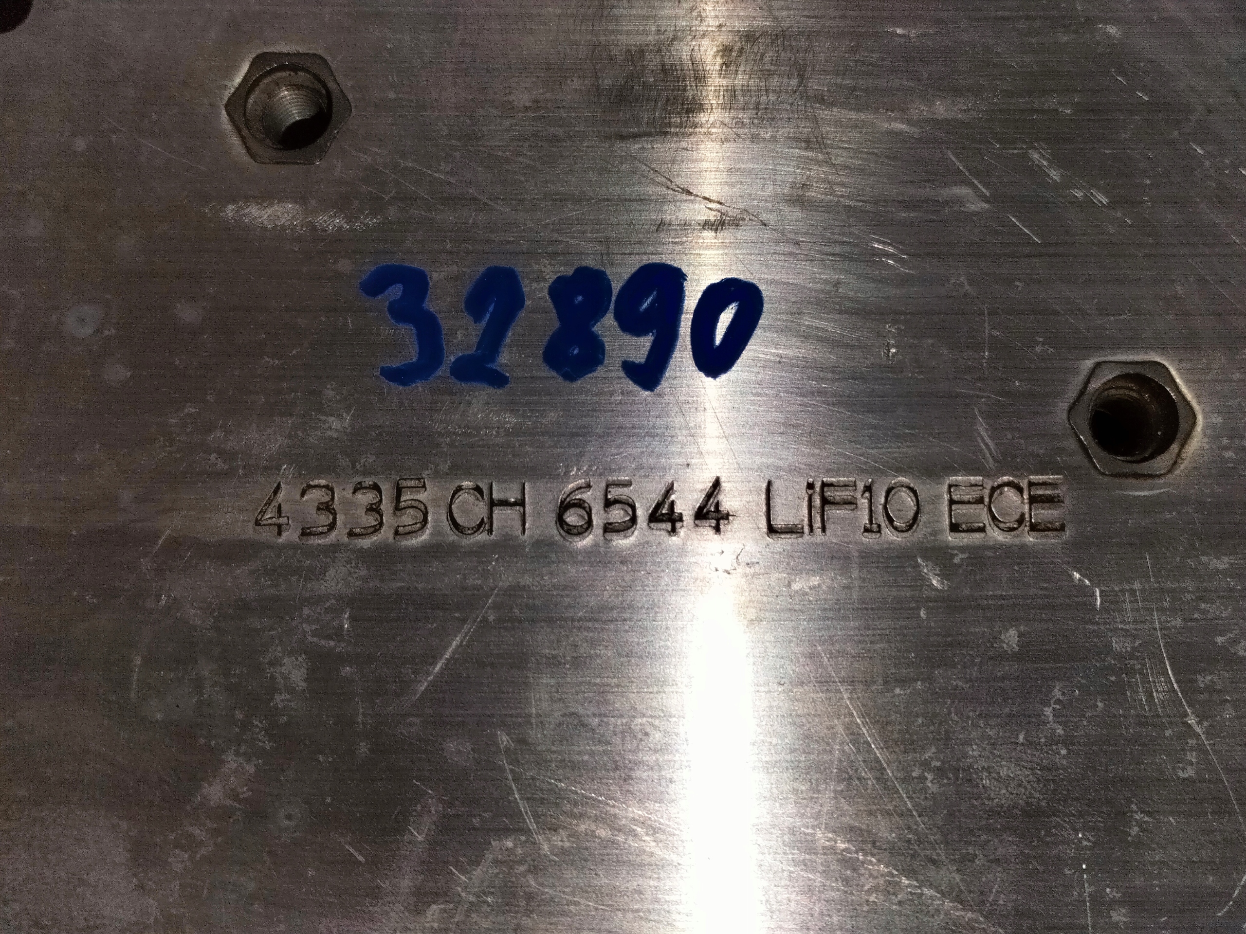 ĽAVÝ PREDNÝ ABSORBER NARAZU BMW 5 F10 F11 10-