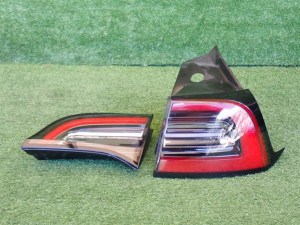 TESLA 3 III LED 17-23 PRAVE ZADNE SVETLO TESLA 3 III LED 17-23 PRAVE ZADNE SVETLO
