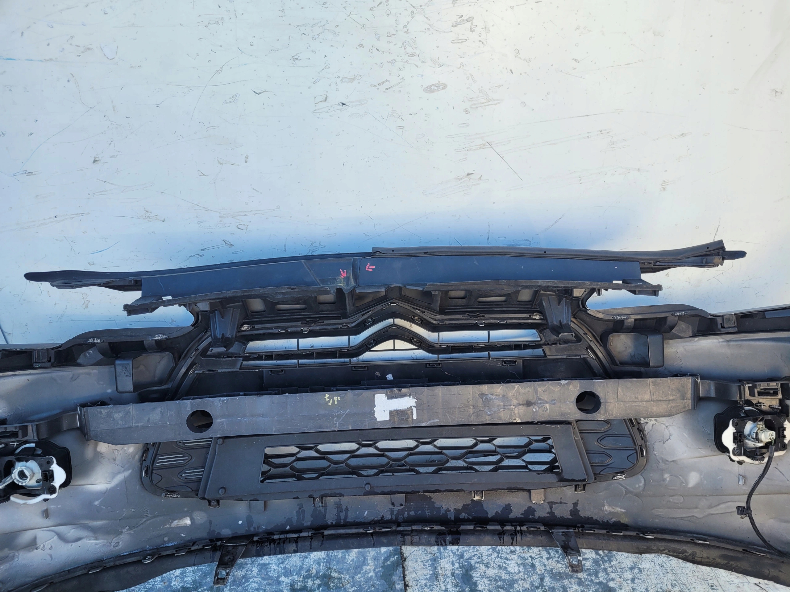 CITROEN DS3 PREDNÝ NÁRAZNÍK