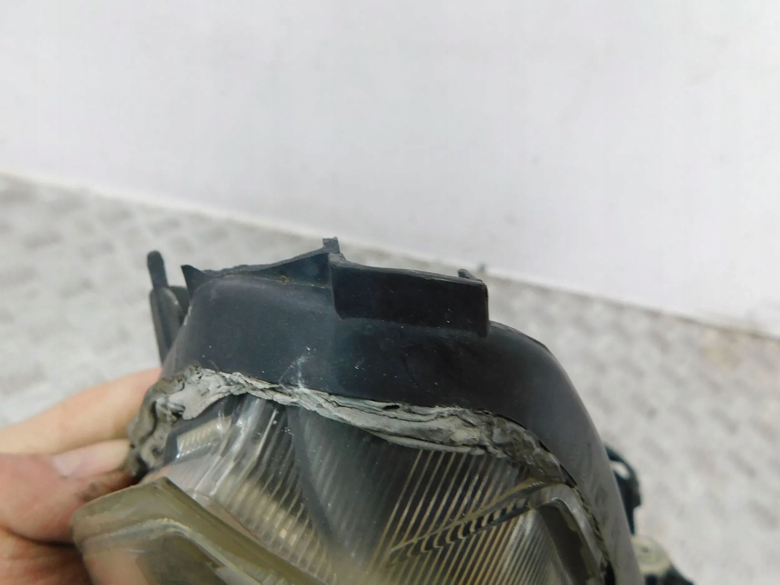 PRAVE PREDNE SVETLO SUZUKI ALTO