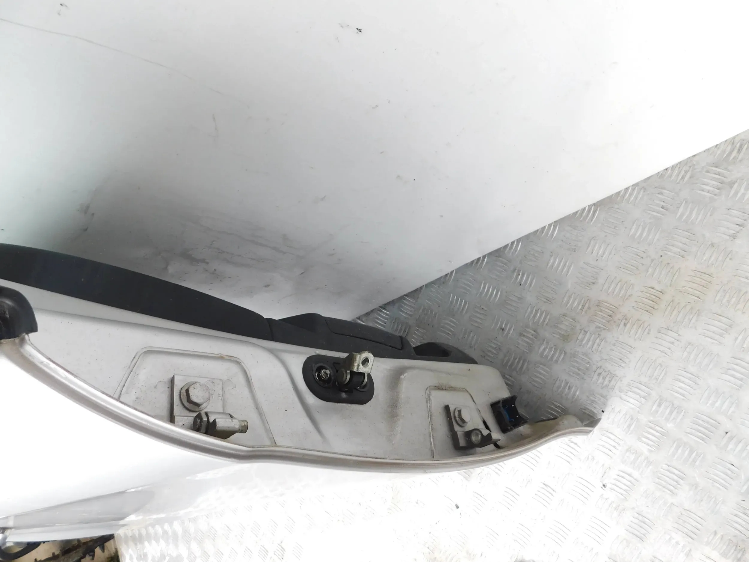 PRAVE ZADNE DVERE FIAT BRAVO II 07-