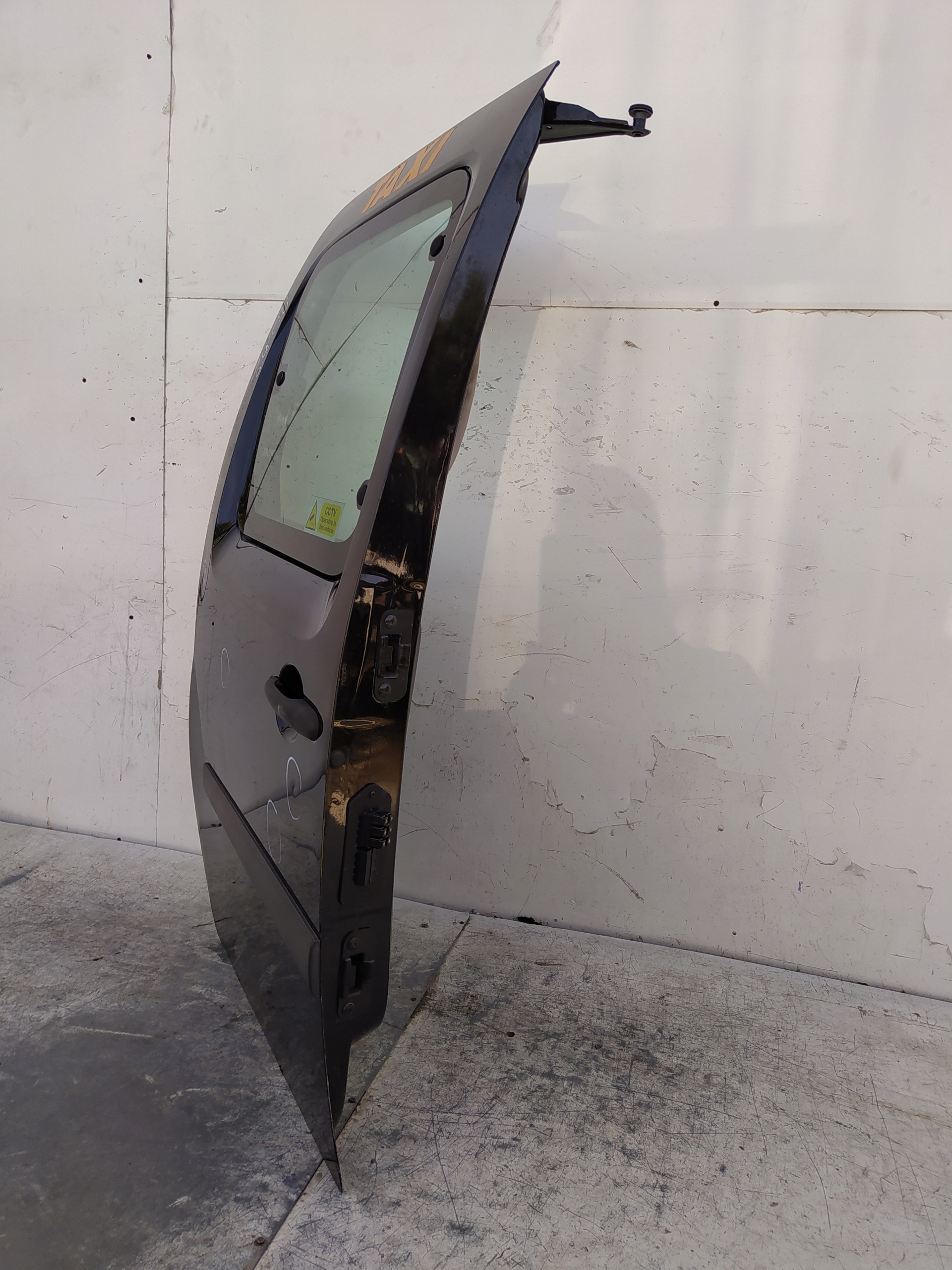 RENAULT KANGOO II POSUVNE DVERE PRAVÉ ZADNÉ SKLO