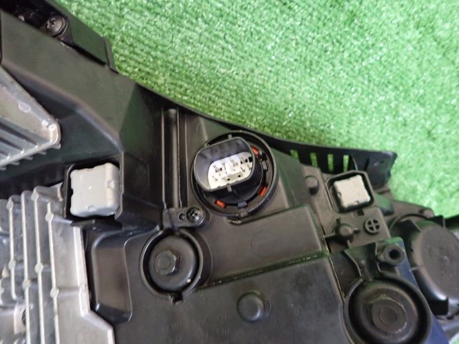 HYUNDAI I30 III FULL LED 20- LAVE PREDNE SVETLO 92101G4600