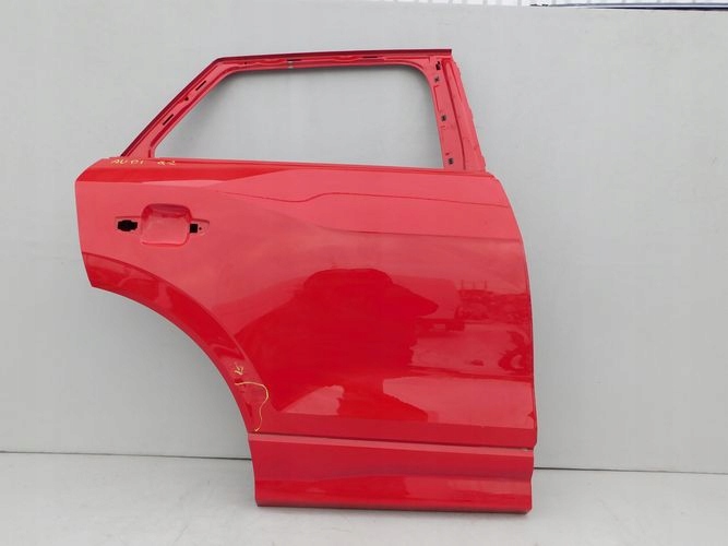 AUDI Q2 PRAVE ZADNE DVERE