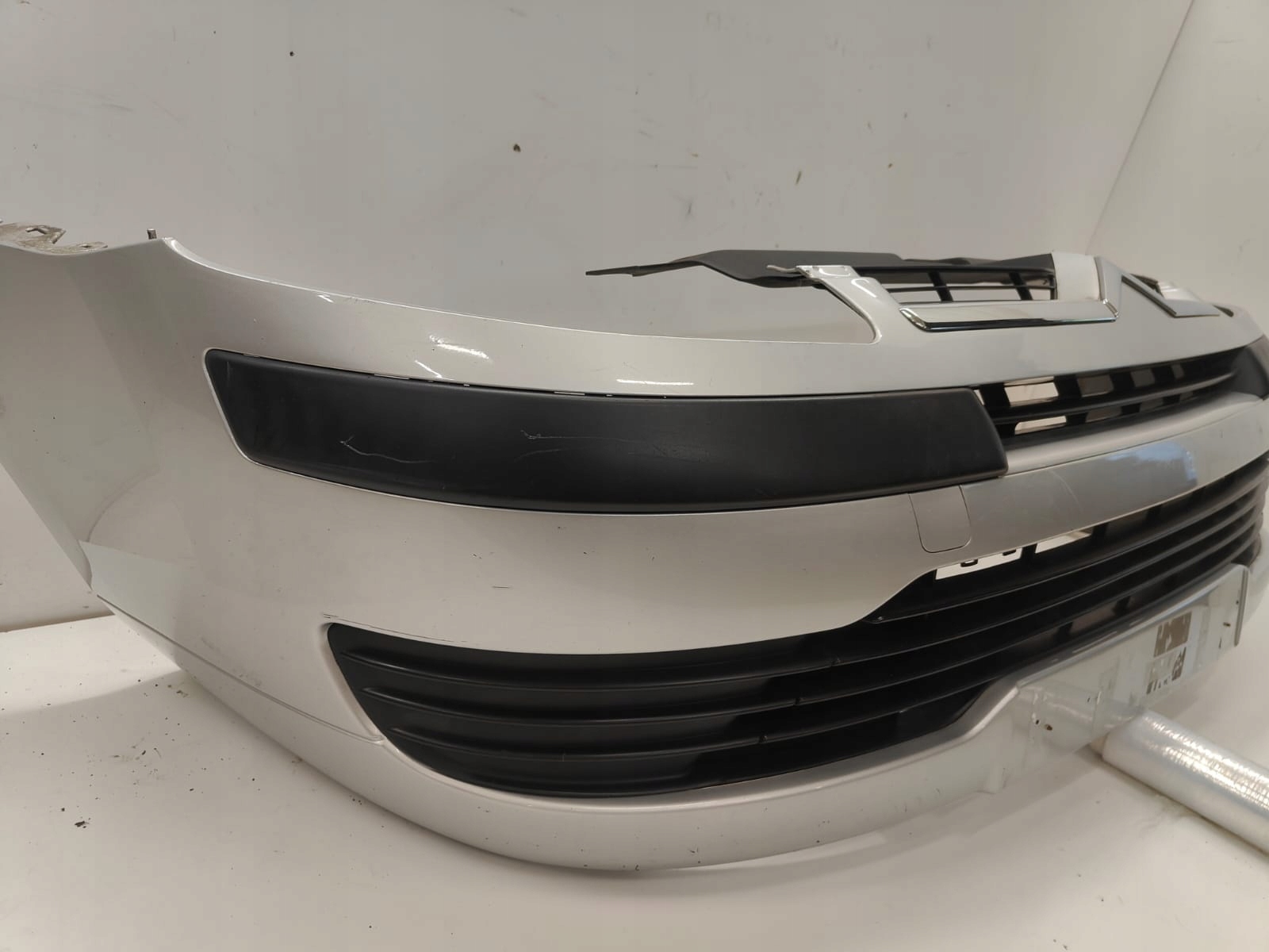 Citroen c4 04-08 PREDNÝ NÁRAZNÍK