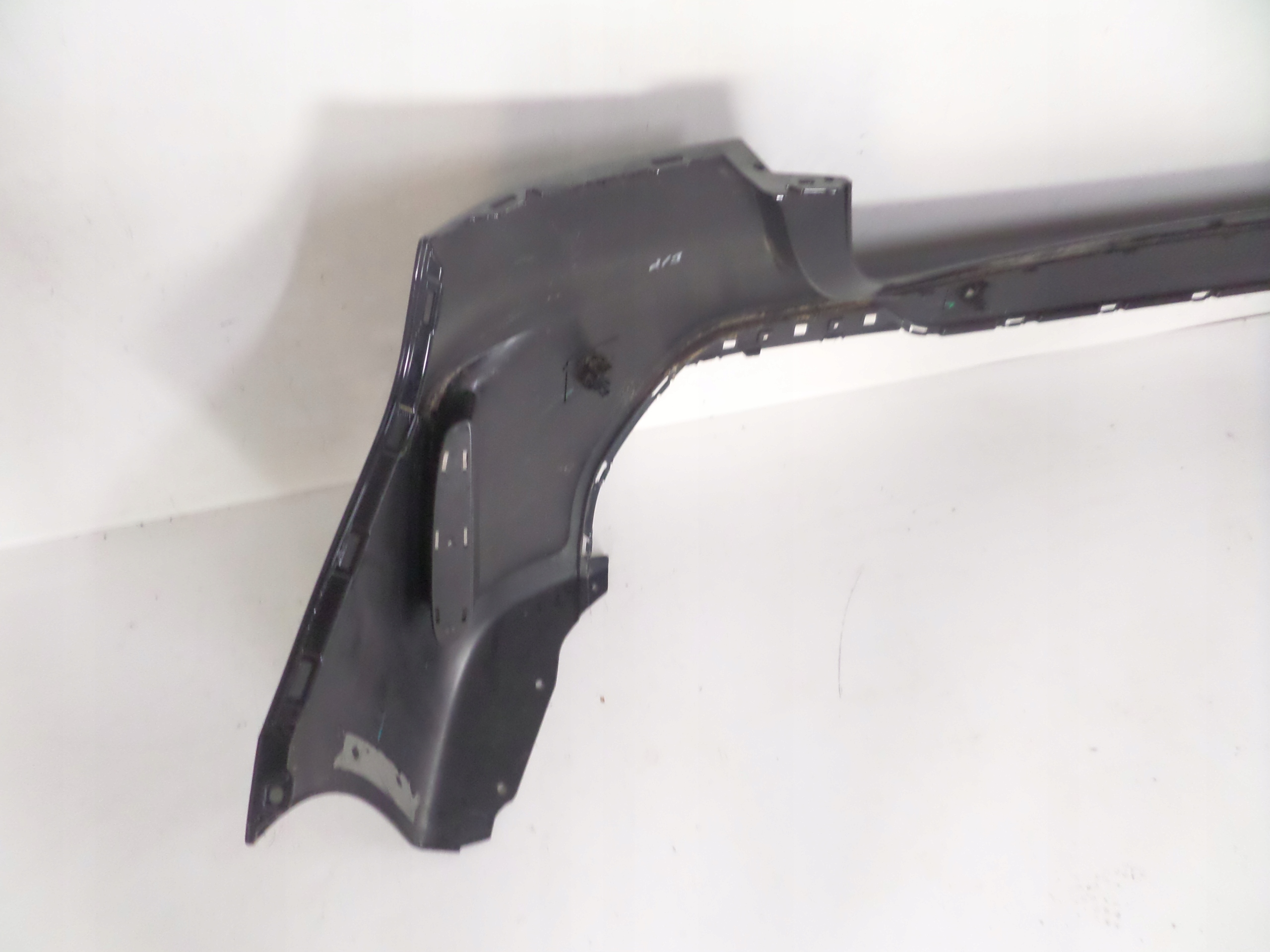 ZADNÝ NÁRAZNÍK BMW 1 F40 19- M-PAKET