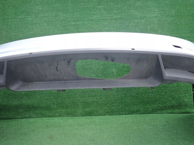 SKODA OCTAVIA IV 19- ZADNÝ NÁRAZNÍK