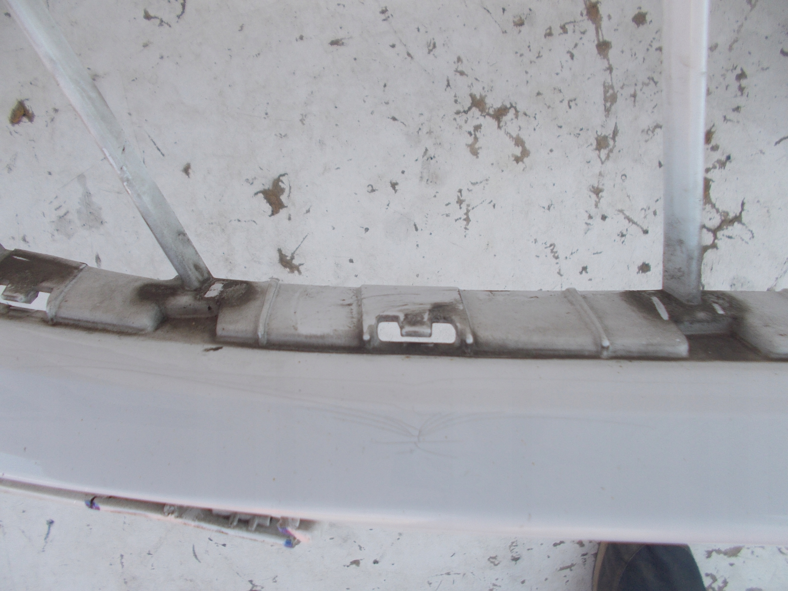 PREDNÝ NÁRAZNÍK FORD C MAX MK2 LIFT 15- PDC