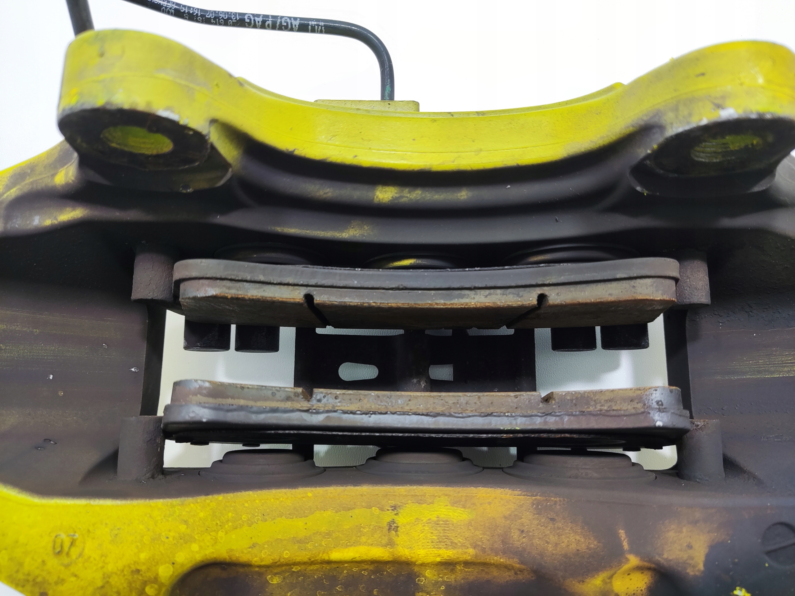 ĽAVÝ PREDNÝ BRZDOVÝ STRMEŇ PORSCHE CAYENNE I 4.8 V8 2007-2009 LIFT 350mm