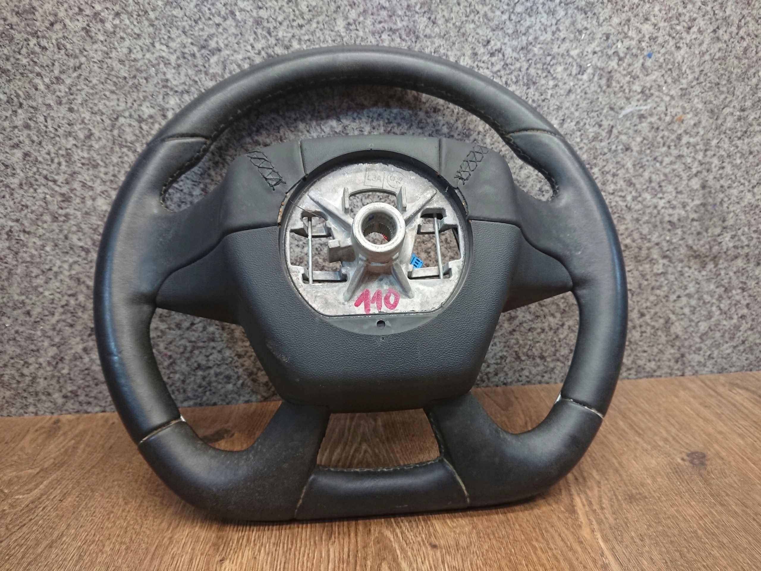 CITROEN DS5 MULTIFUNKCIA VOLANT