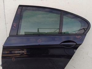 BMW 5 F10 LAVE ZADNE DVERE BMW 5 F10 LAVE ZADNE DVERE