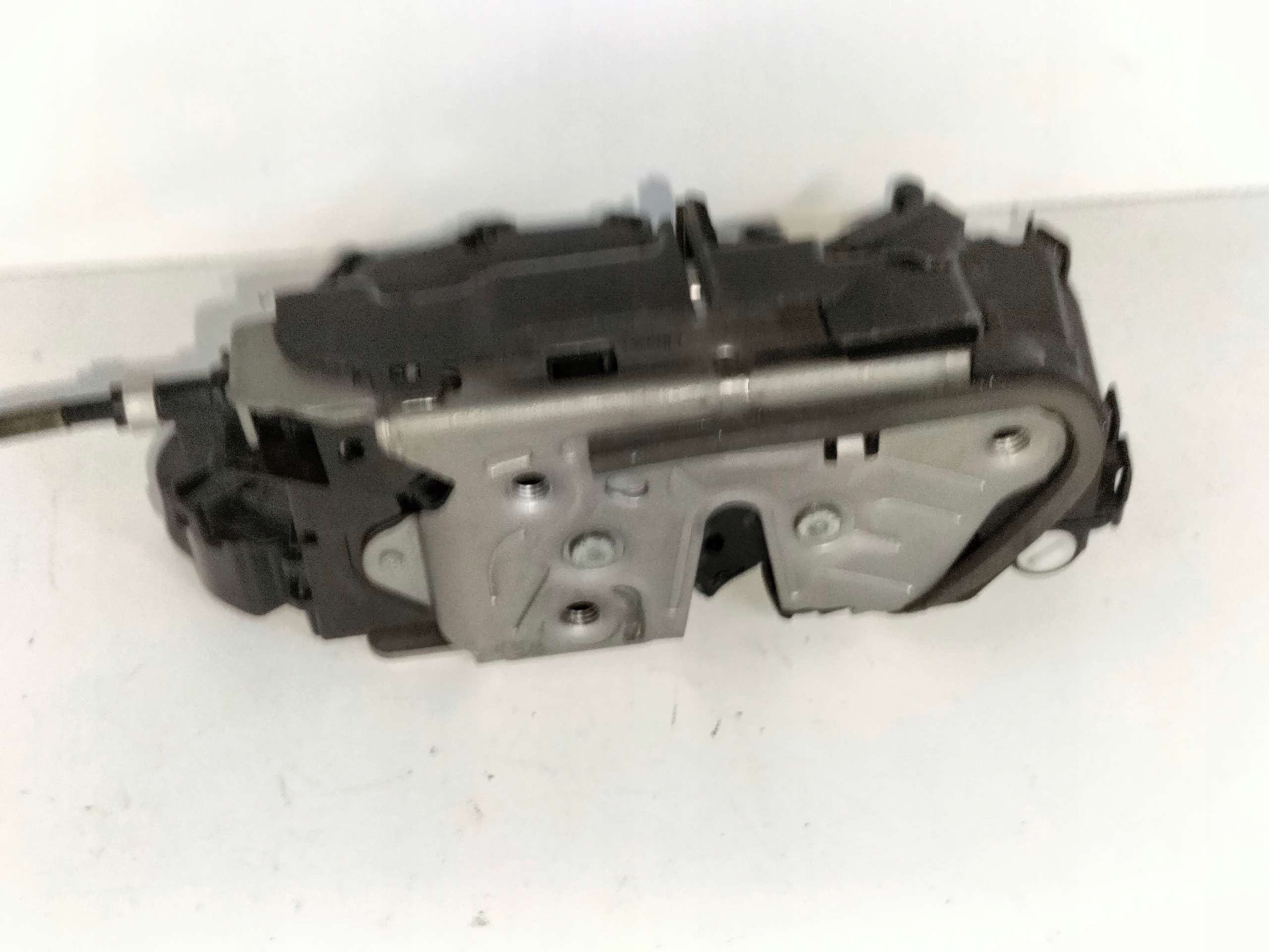 ZAMOK LAVYCH ZADNYCH DVERI VW TOURAN III 15- CADDY III 15- POLO 17- TIGUAN II 16-