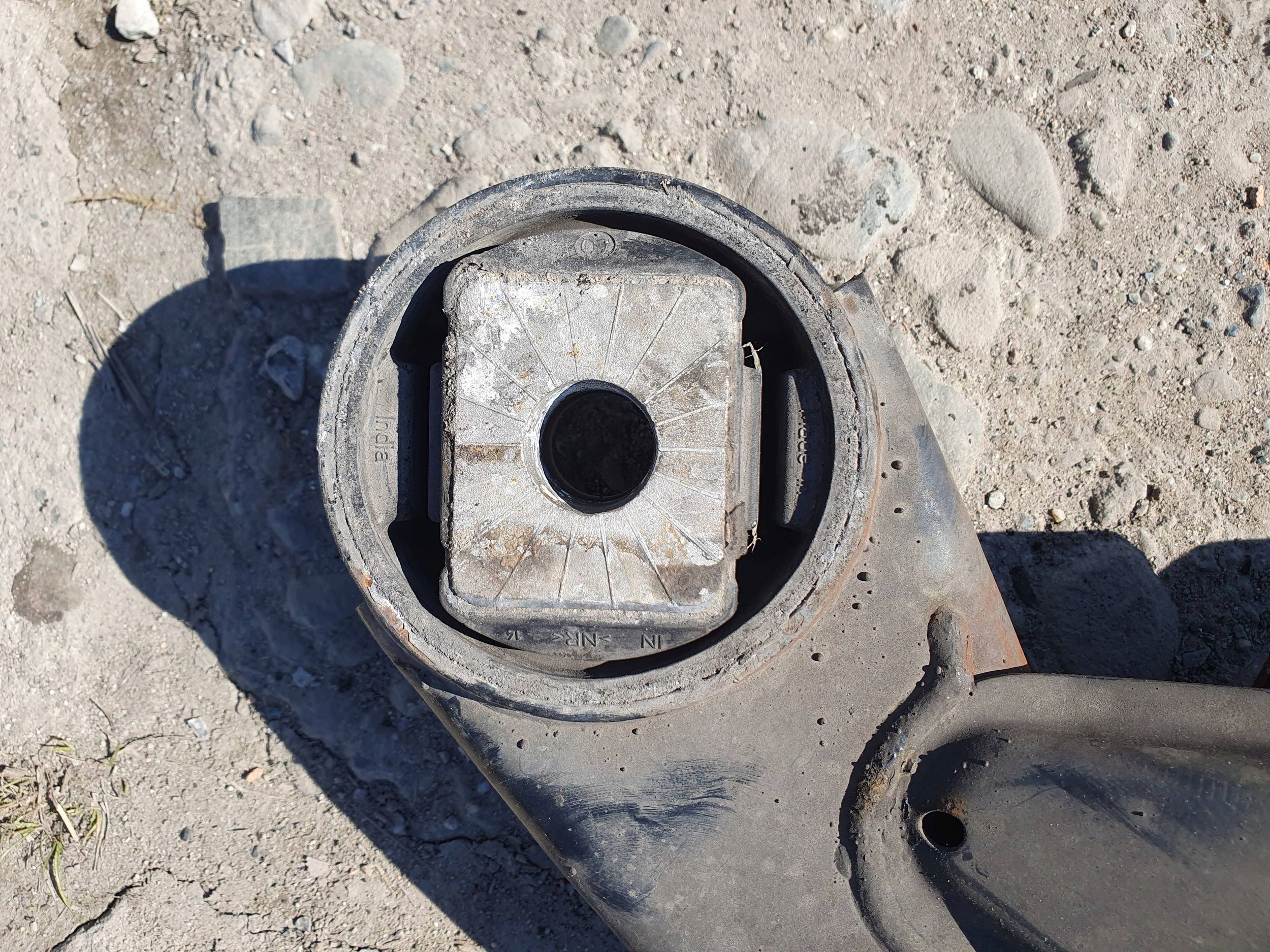 AUDI Q7 4L PREDNA NAPRAVA 7L0499314