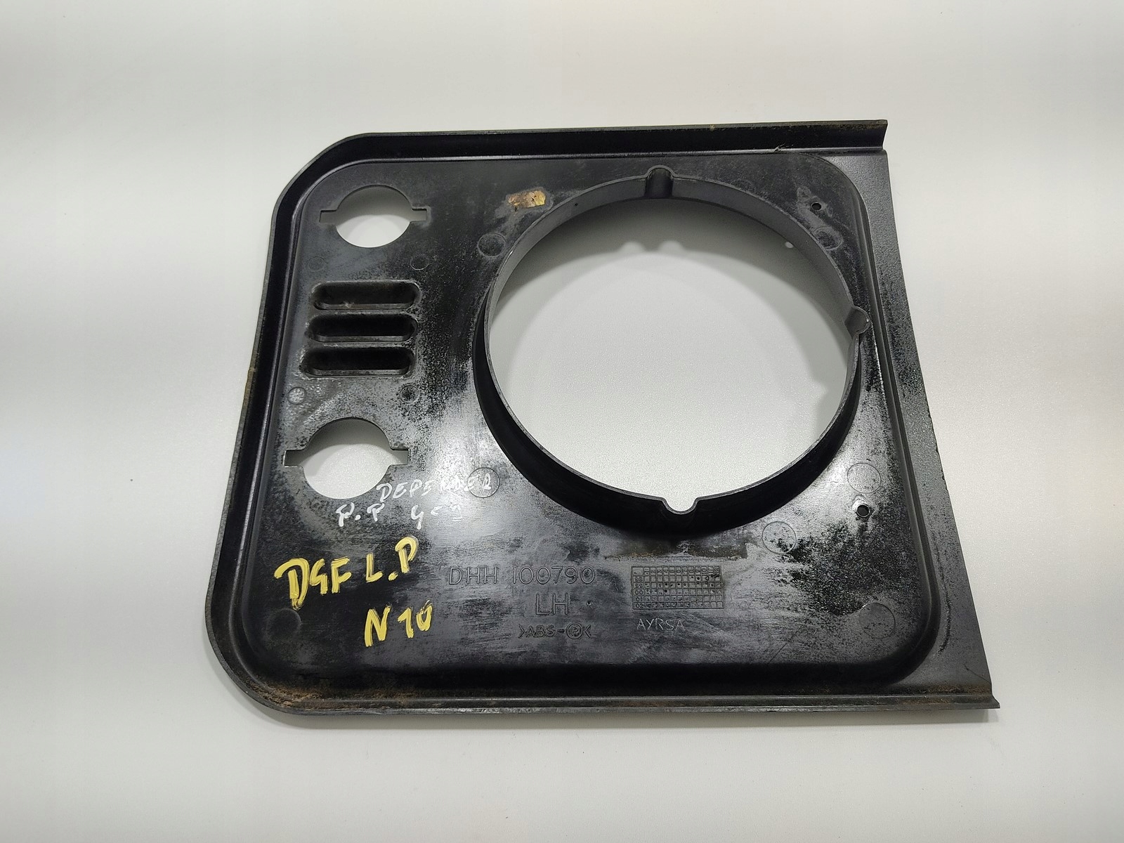 RÁMIK KRYT ĽAVÉHO SVETLA LAND ROVER DEFENDER DHH100790 1999-2014