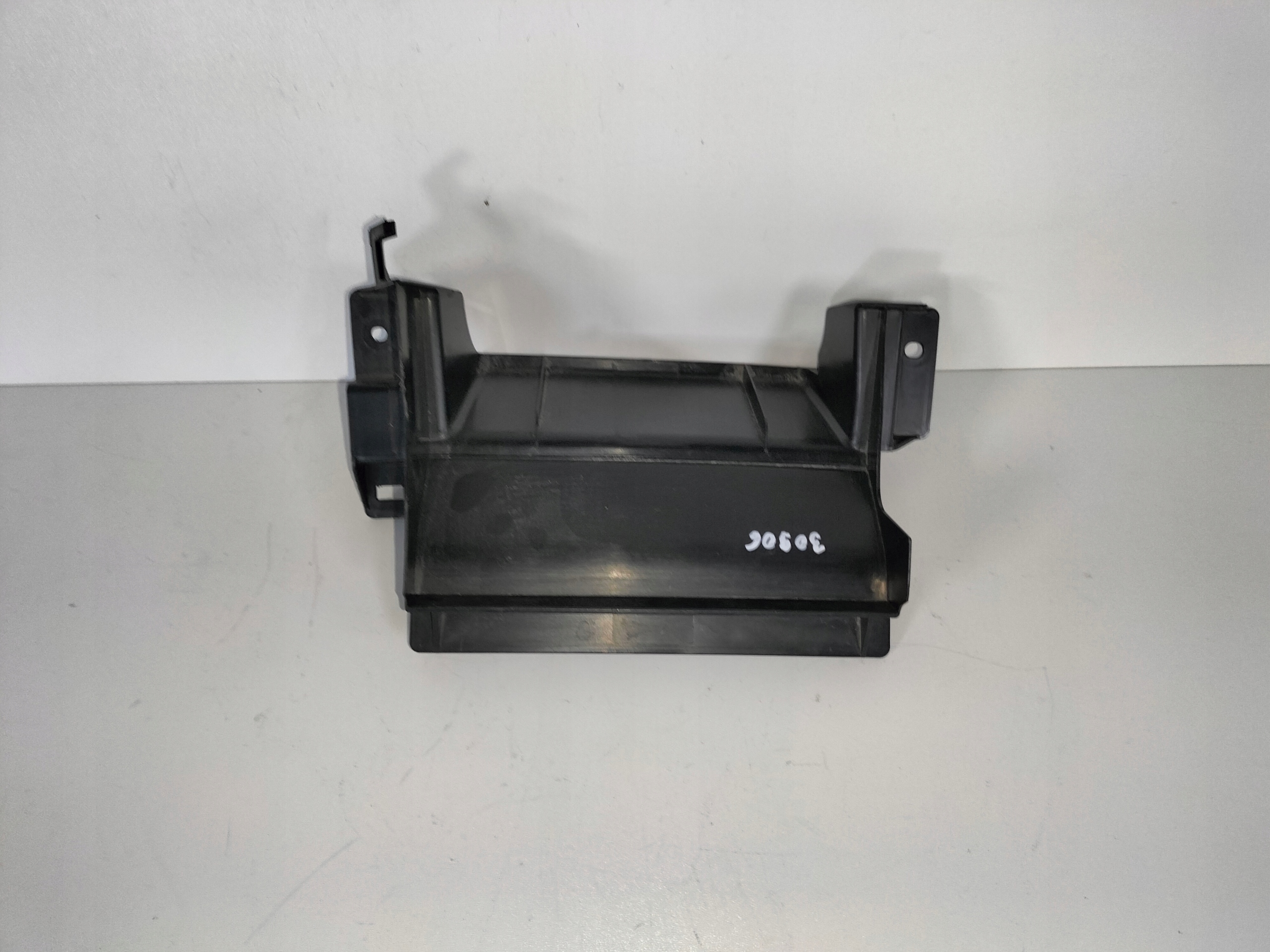 NASAVANIE VZDUCHU PRAVA MITSUBISHI OUTLANDER III LIFT 15-