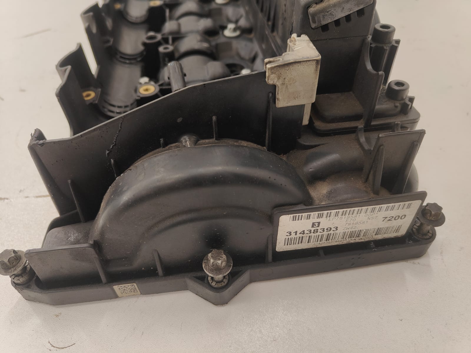 BMW 3.0d e70 n57 f10 oe 1526581 KRYT VEKO VENTILOV