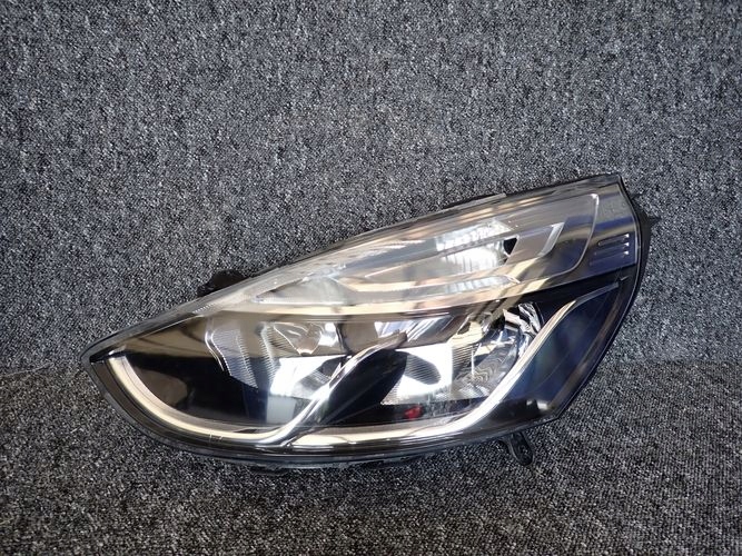 RENAULT CLIO IV LIFT 16- LAVE PREDNE SVETLO 260808367R