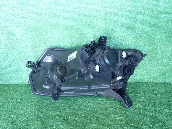 DACIA LOGAN SANDERO II 12-15 PRAVE PREDNE SVETLO 260107615R