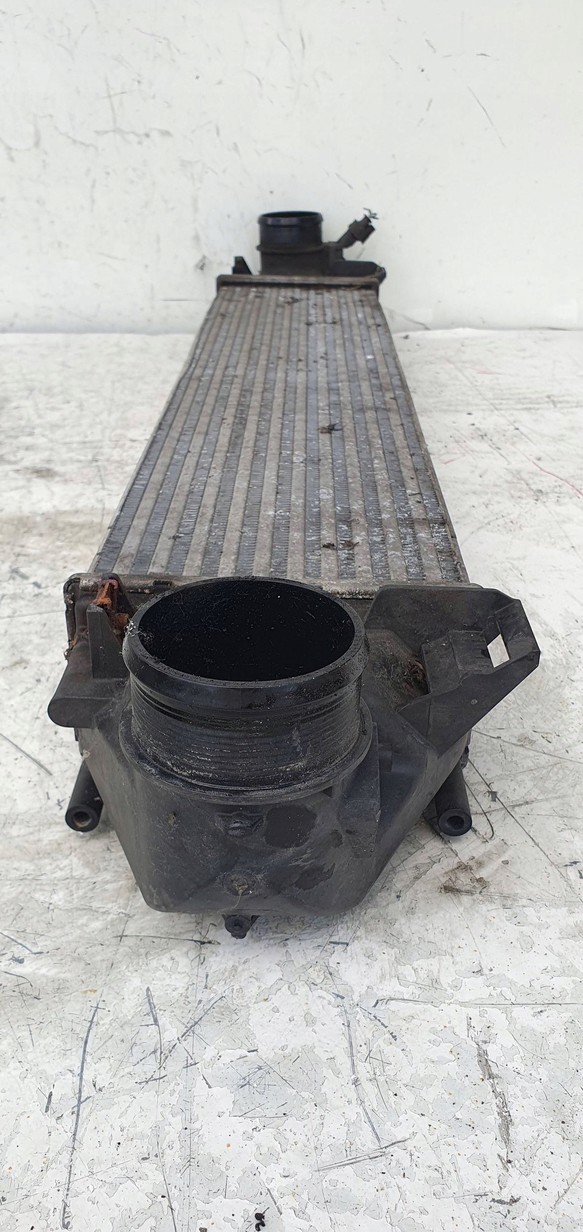 Volvo XC60 2.4d 31338475 CHLADIC VZDUCHU INTERCOOLER