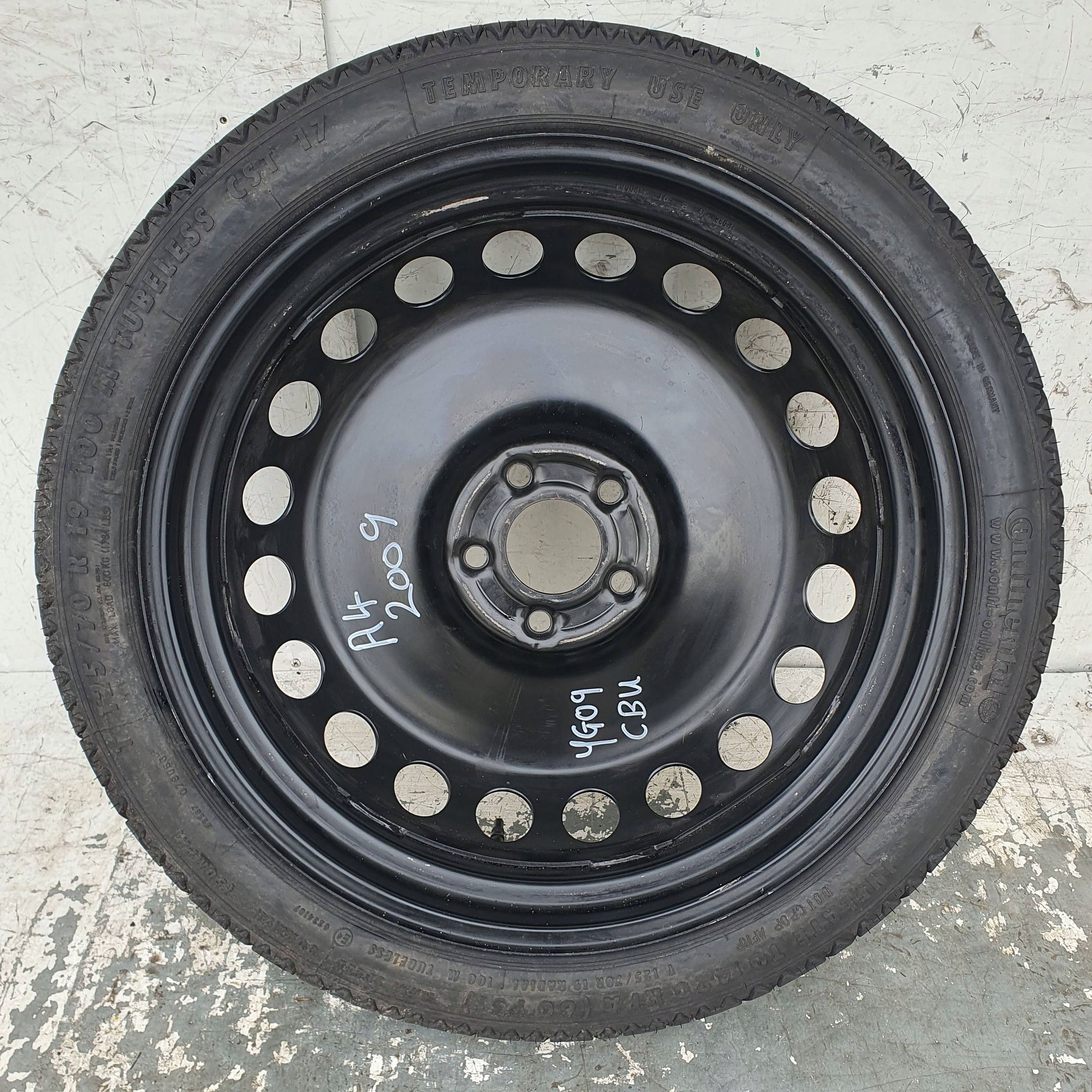 Audi A5 A4 S4 B8 8K 19“ 8k0601027 DOJAZDOVE KOLESO NAHRADNE