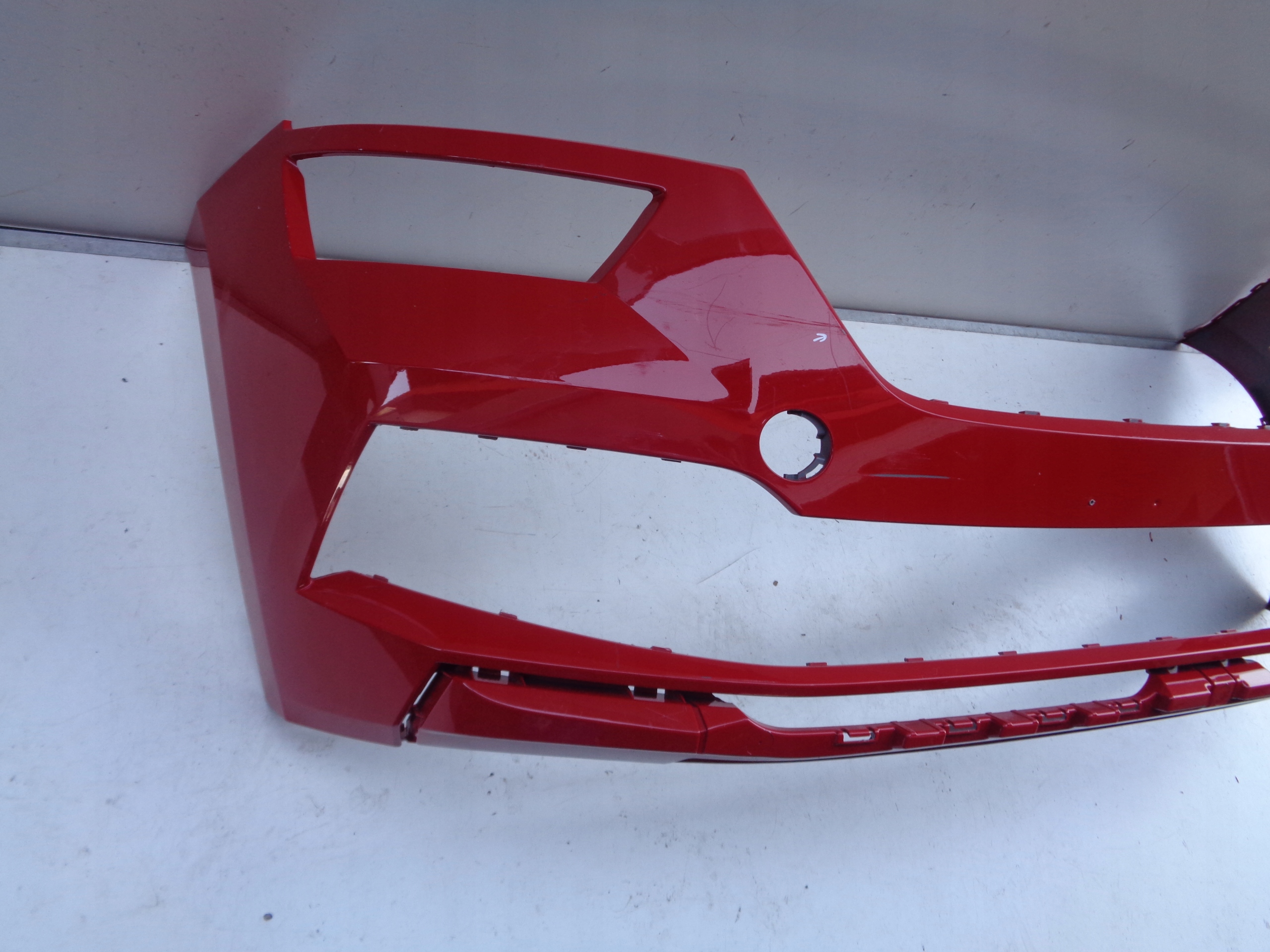 PREDNÝ NÁRAZNÍK SKODA KAMIQ 658 18- NR 28753