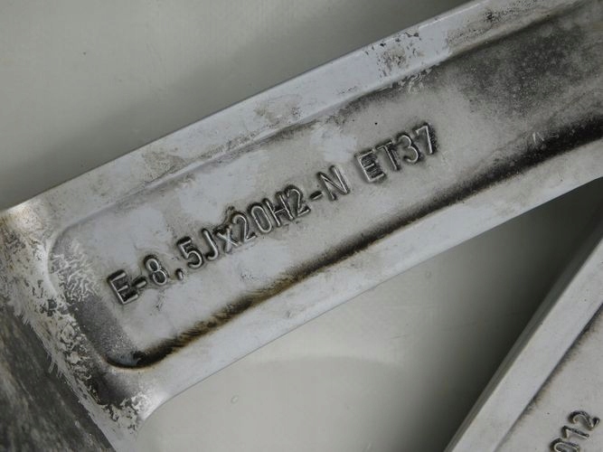 AUDI A6 C8 8,5Jx20 ET37 HLINÍKOVÝ DISK