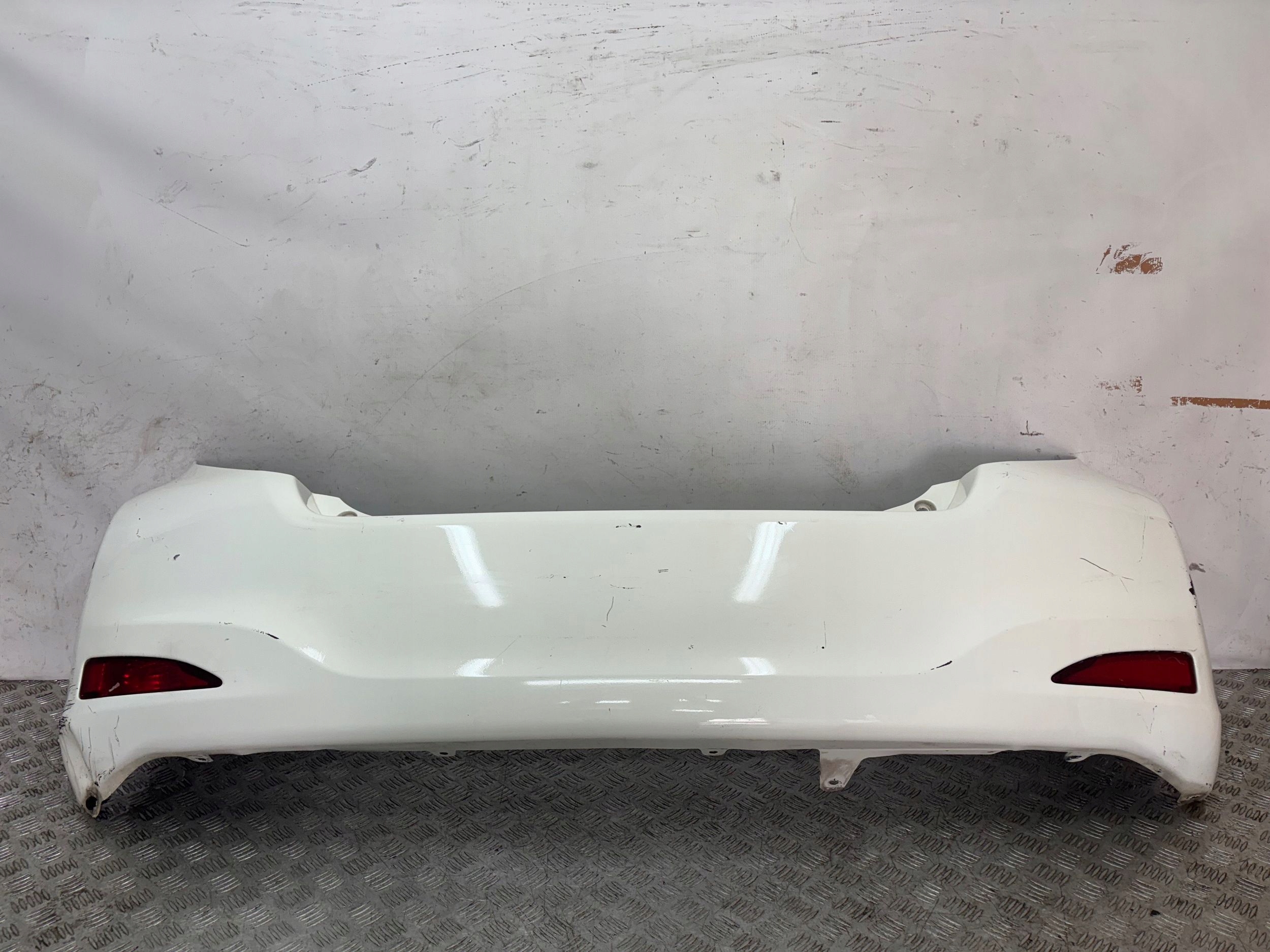 ZADNÝ NÁRAZNÍK TOYOTA YARIS III 3 11-