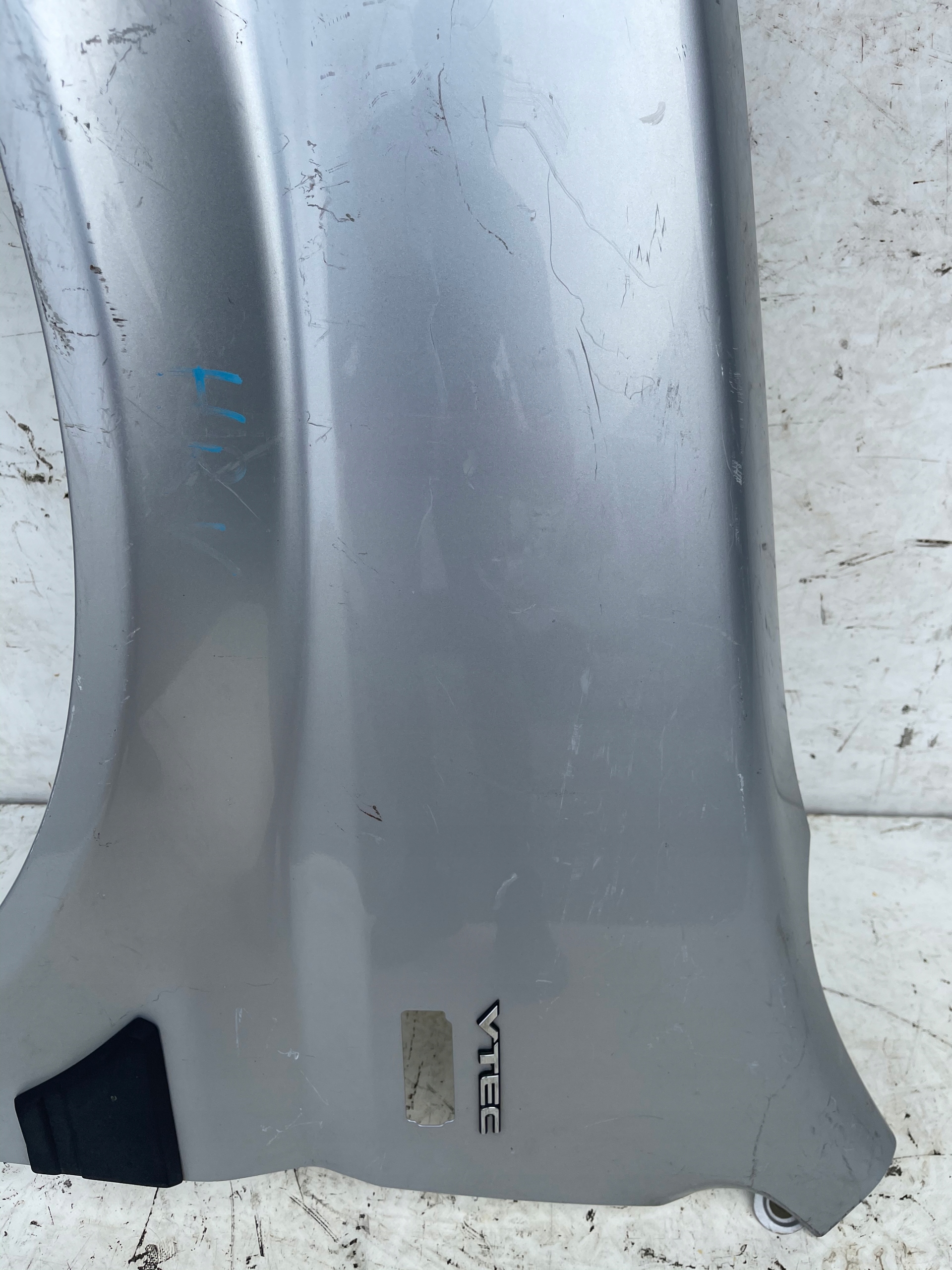 ĽAVÝ PREDNÝ BLATNÍK HONDA HR-V 99-