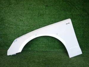 AUDI A4 B9 LIFT 19- PRAVY PREDNY BLATNIK AUDI A4 B9 LIFT 19- PRAVY PREDNY BLATNIK