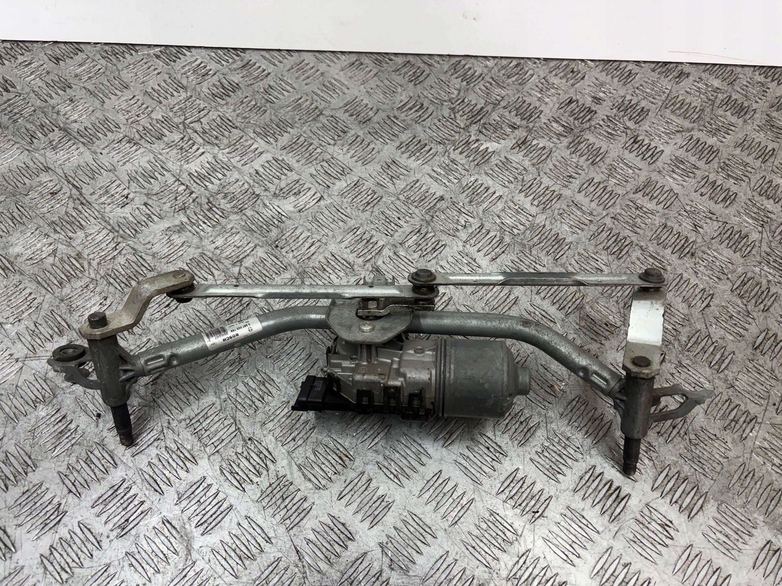 MECHANIZMUS STIERACOV  PEUGEOT 207