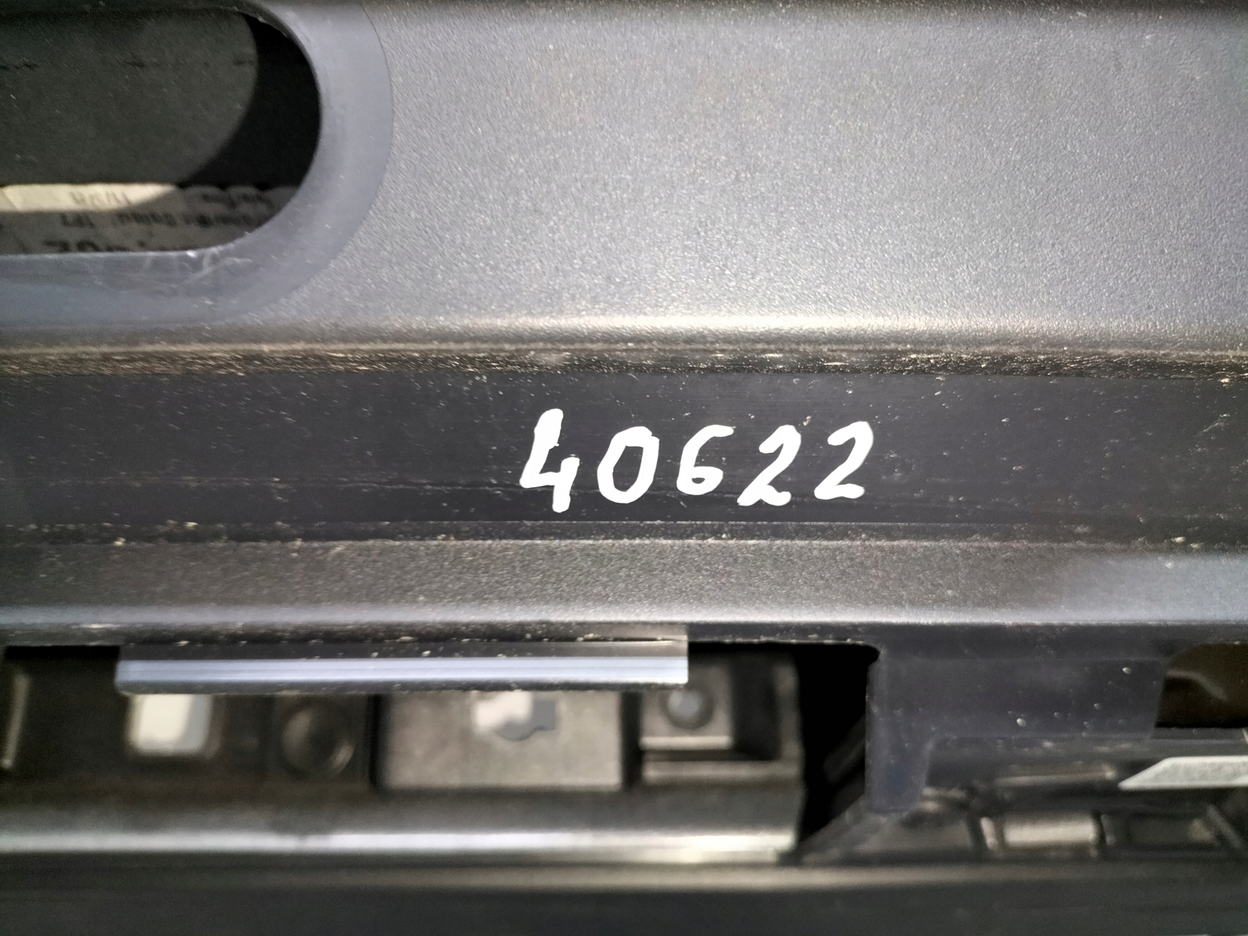 ZADNÁ KAPOTA TOYOTA COROLLA E21 18- KOMBI