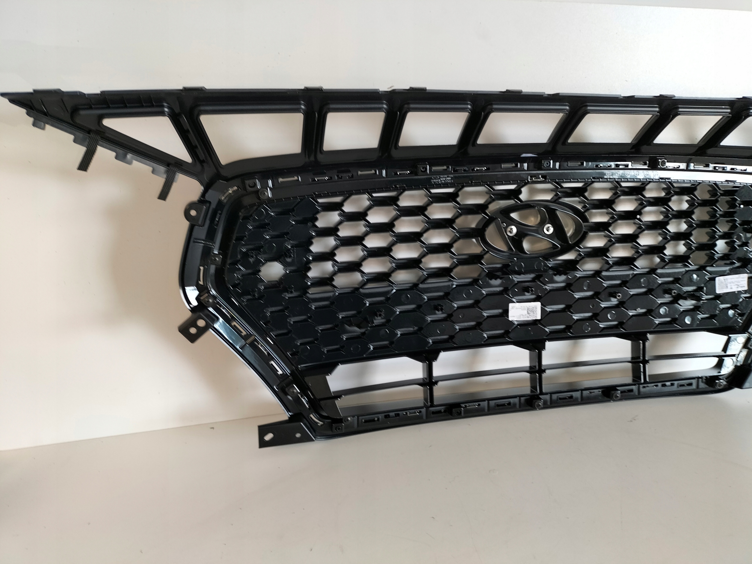 MRIEZKA LISTA HYUNDAI I30 III 17-20 HB DIAMOND