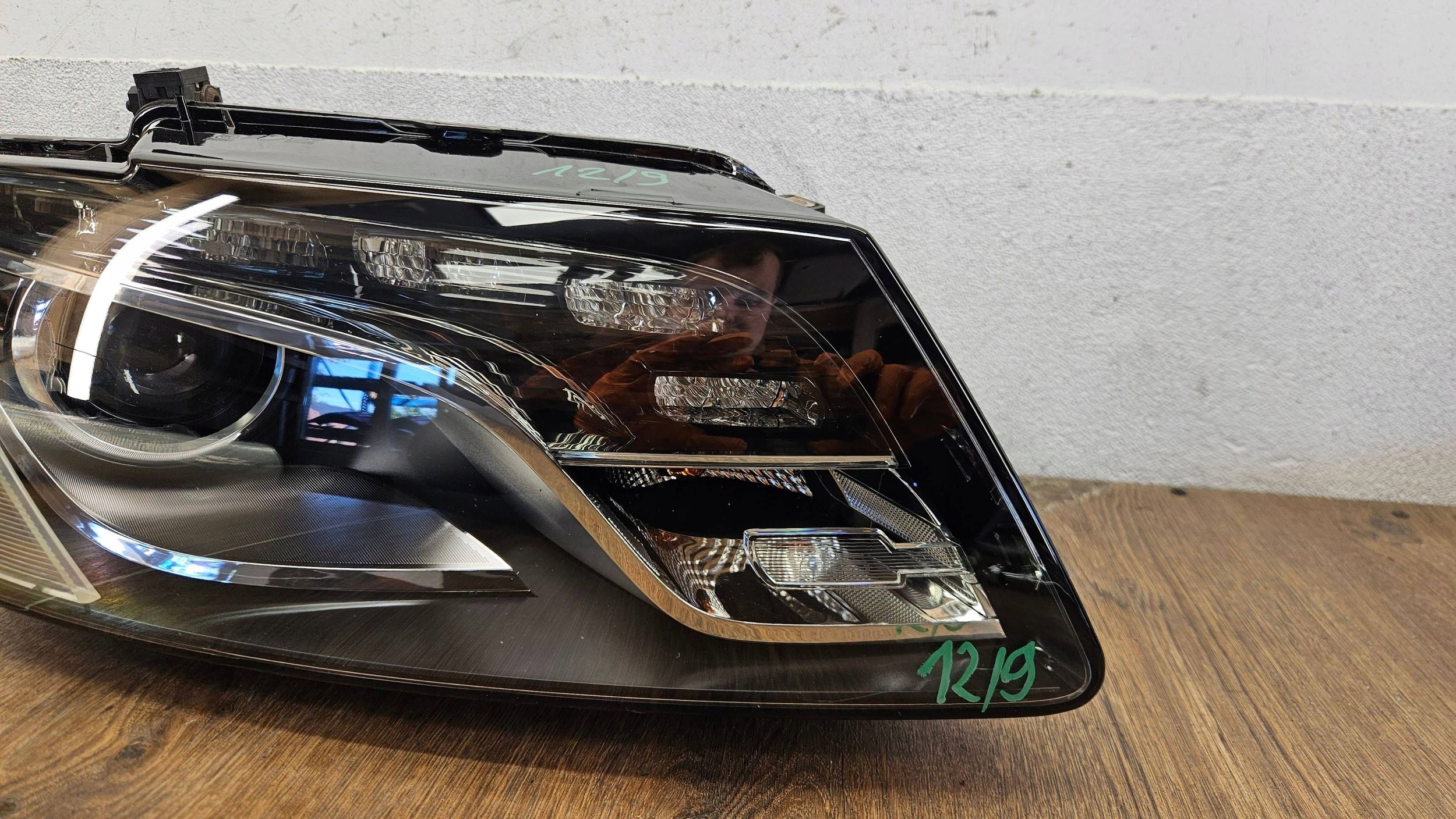 Audi Q5 8r PRAVA PREDNÉ SVETLO PREDNÝ XENON LED