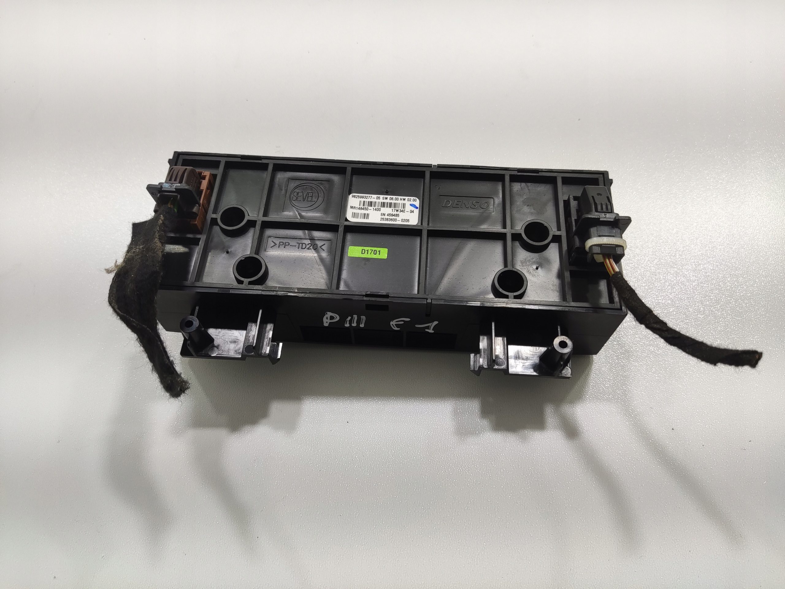 OVLADANIE KURENIA CITROEN BERLINGO PARTNER III 9825993277 ELECTRIC