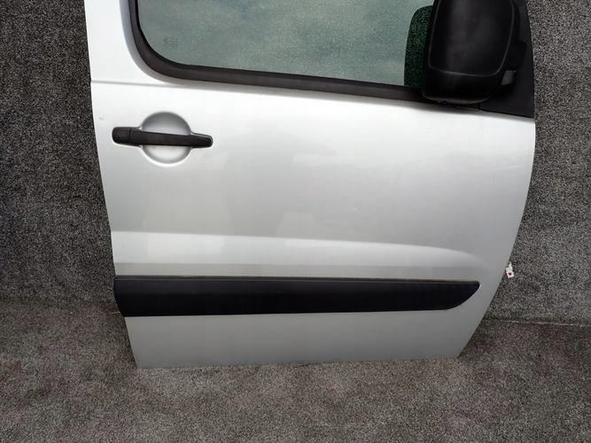 FIAT SCUDO 07- PRAVE PREDNE DVERE KPL