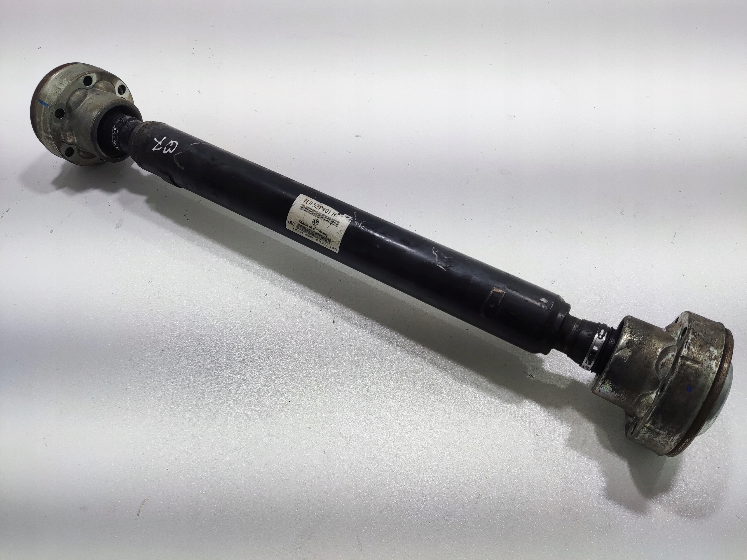 PREDNÝ KARDAN KRATKE AUDI Q7 I 4L 3.0 TDI 2005-2009 7L6521101H