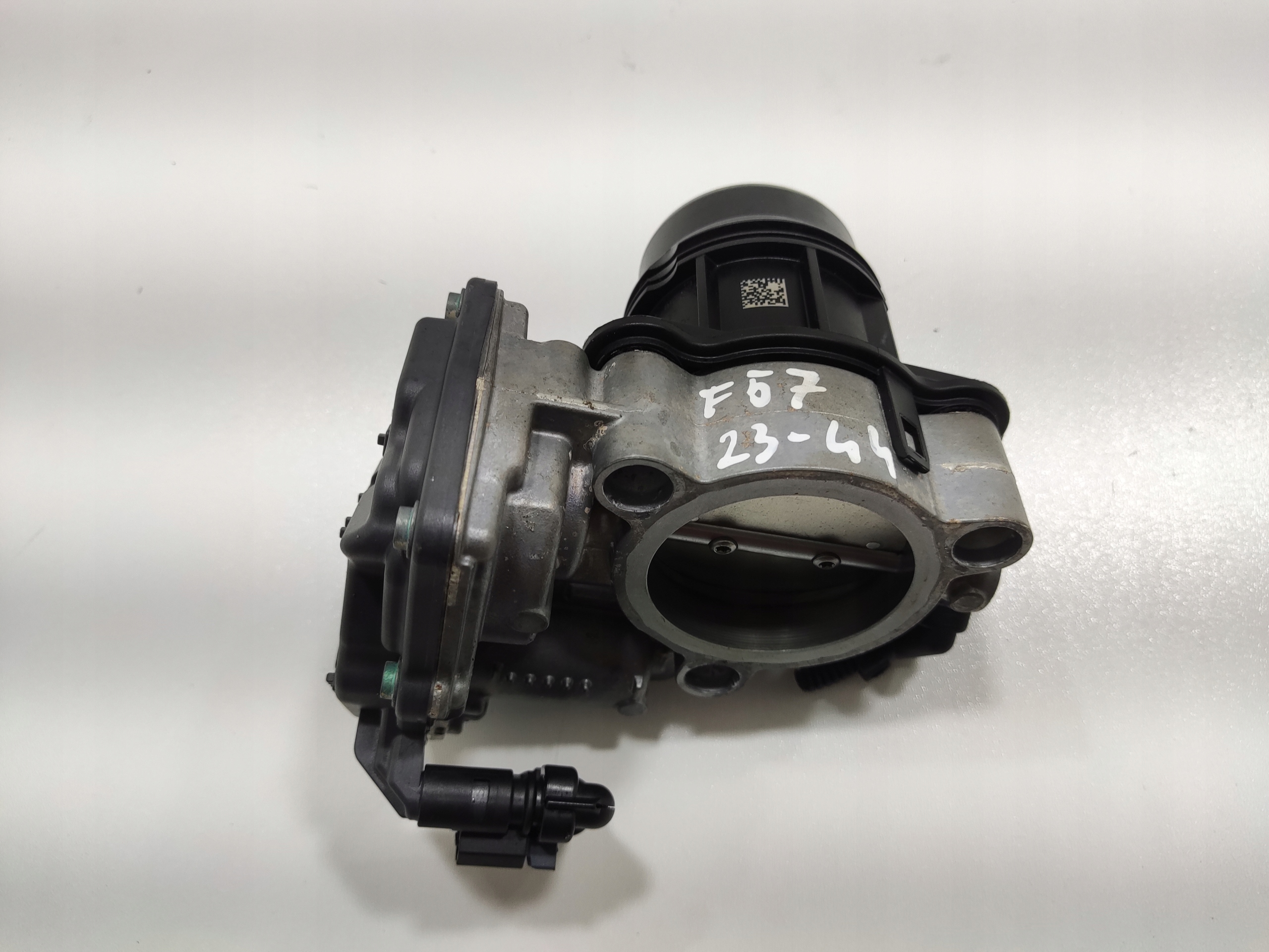SKRTIACA KLAPKA MINI F55 F56 F57 1.5T 2018-2021 7618838